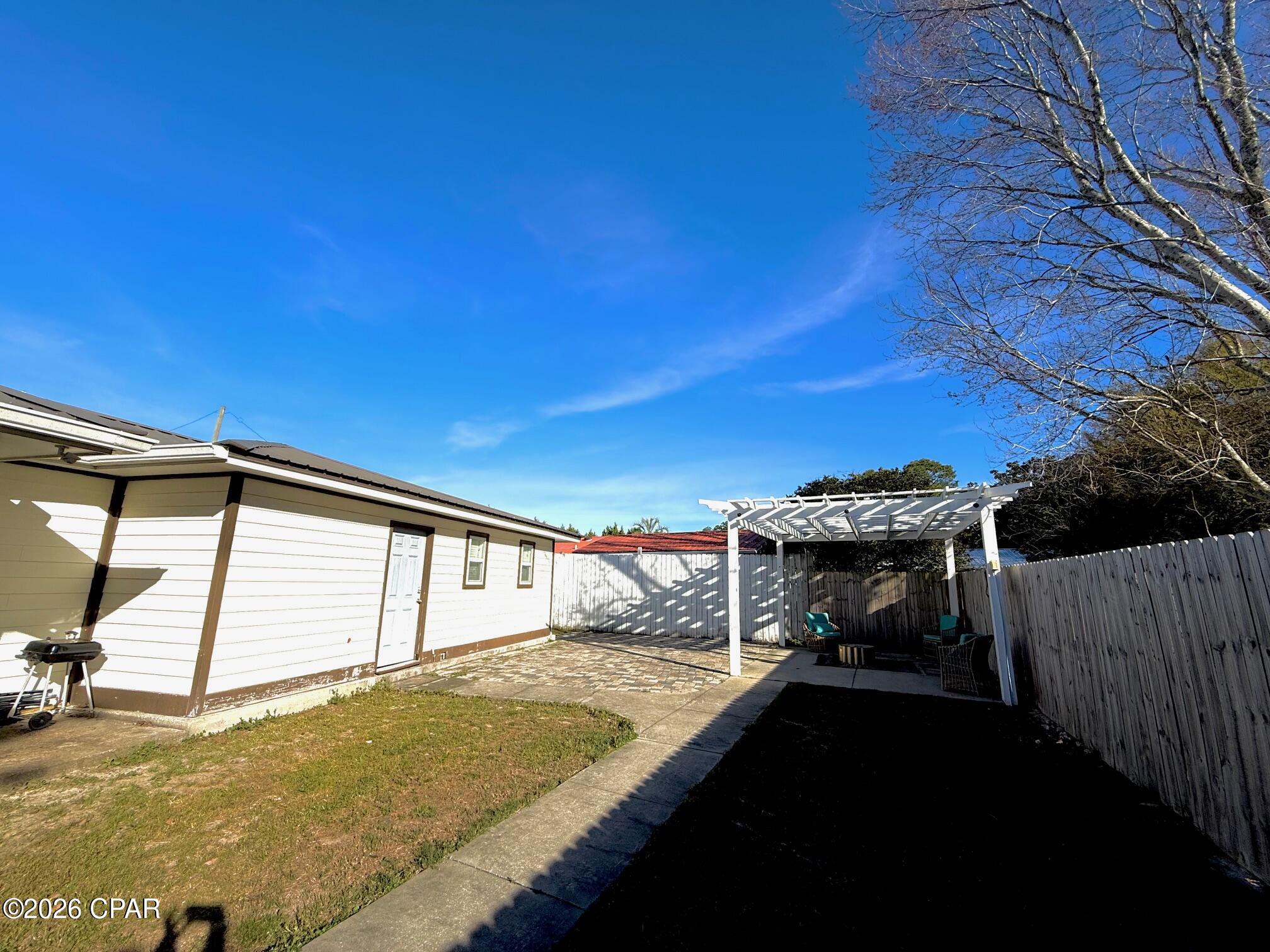 Image 8 For 201 Armstrong Circle