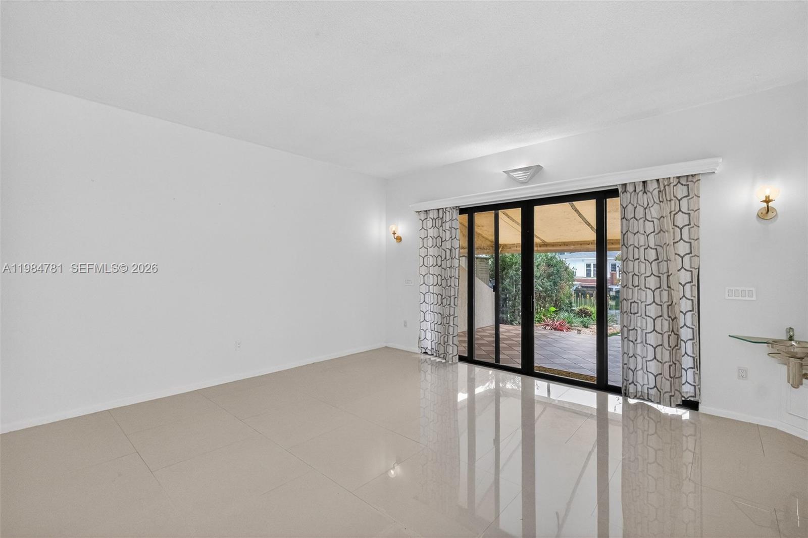 Property photo # 2