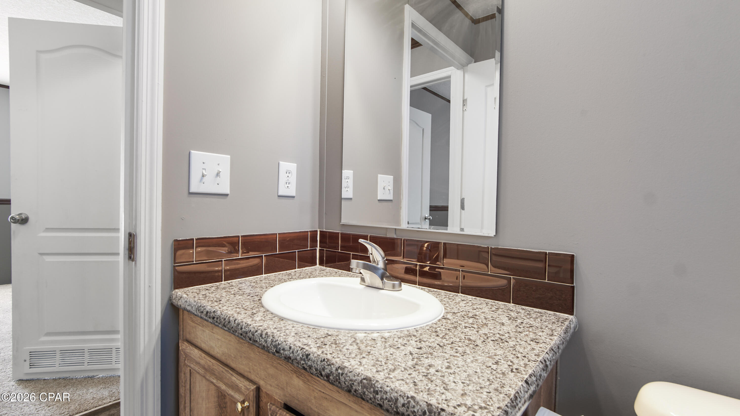 Image 16 For 2442 Pinewood Drive