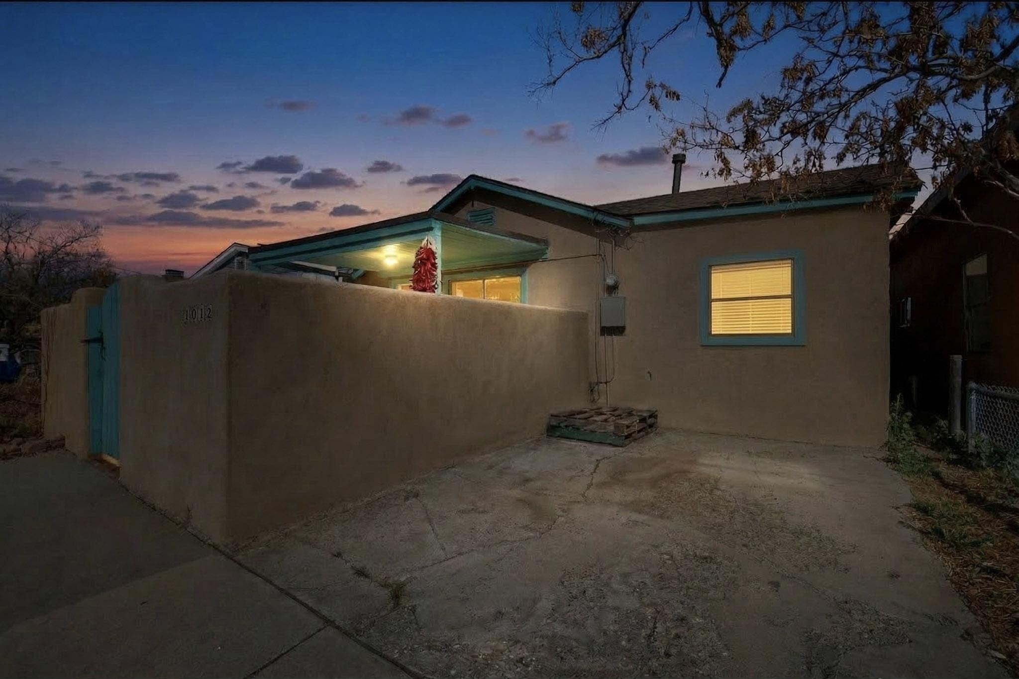 Homes for sale in Albuquerque, NM | 1012 21st St Nw, Albuquerque, NM 87104 | MLS# 1100110
