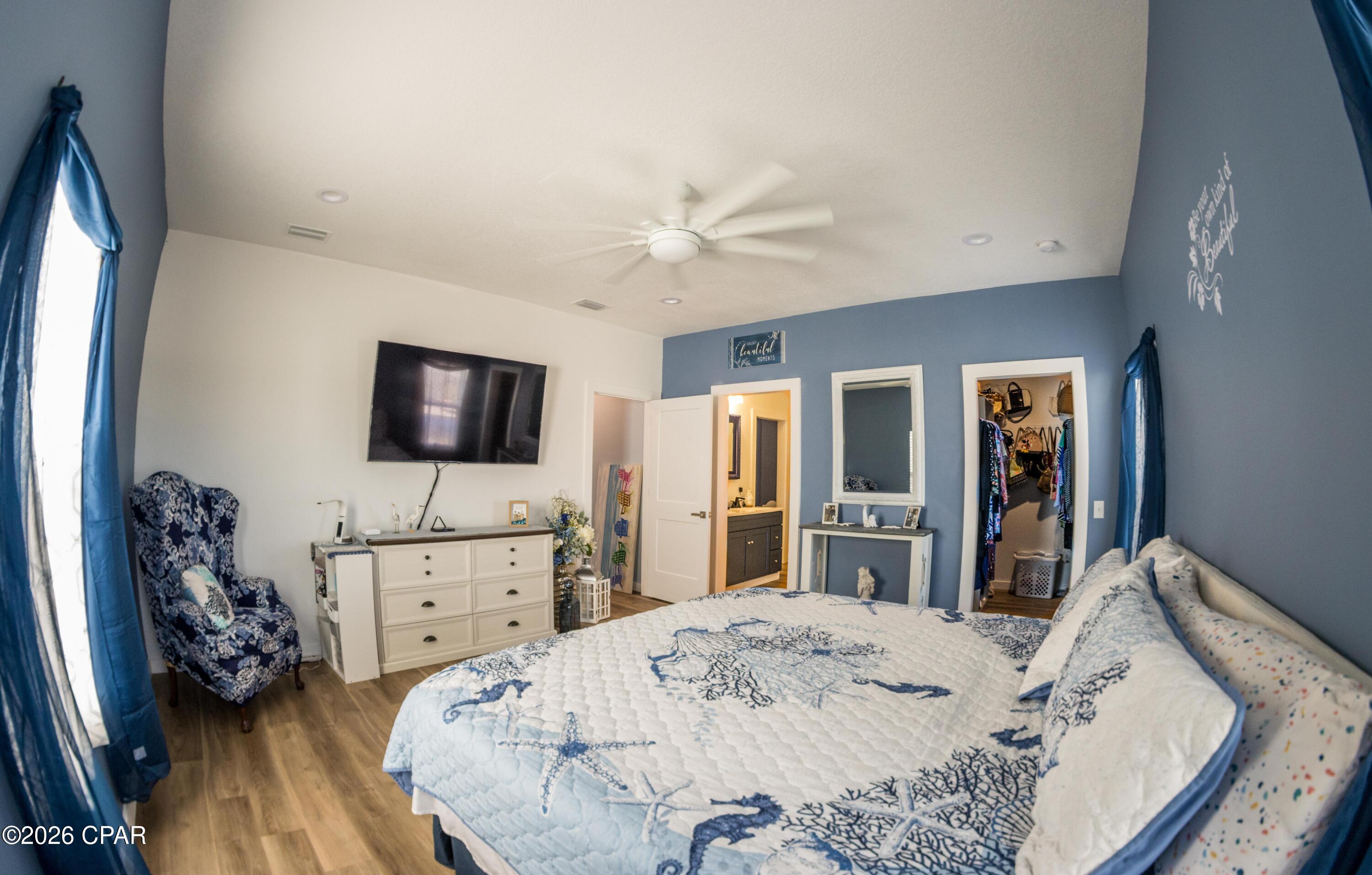 Image 15 For 13119 Airway Street