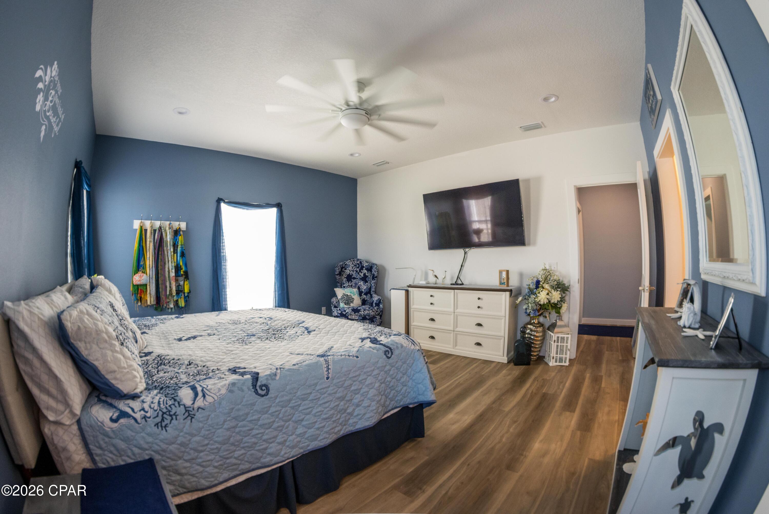 Image 16 For 13119 Airway Street