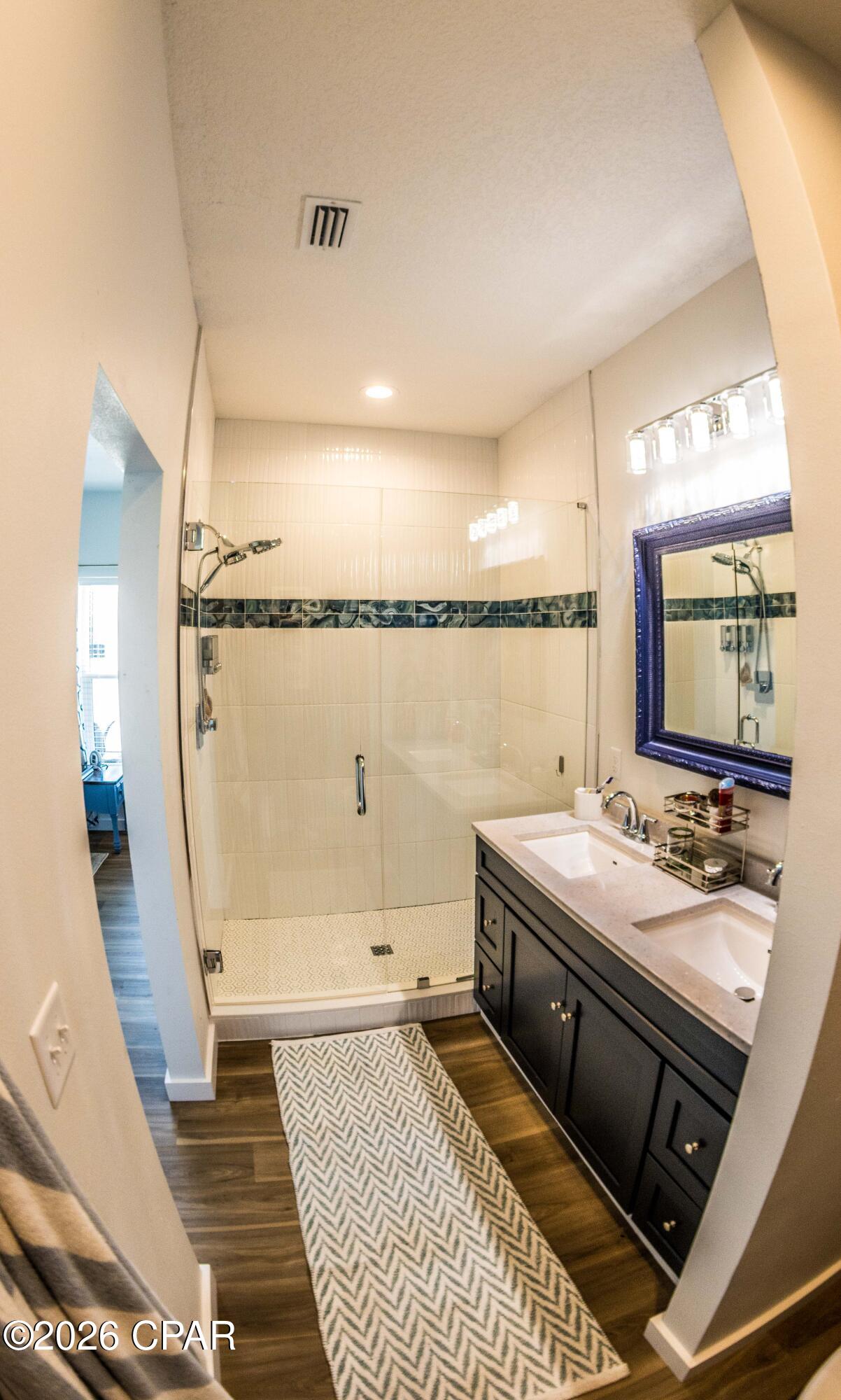 Image 22 For 13119 Airway Street