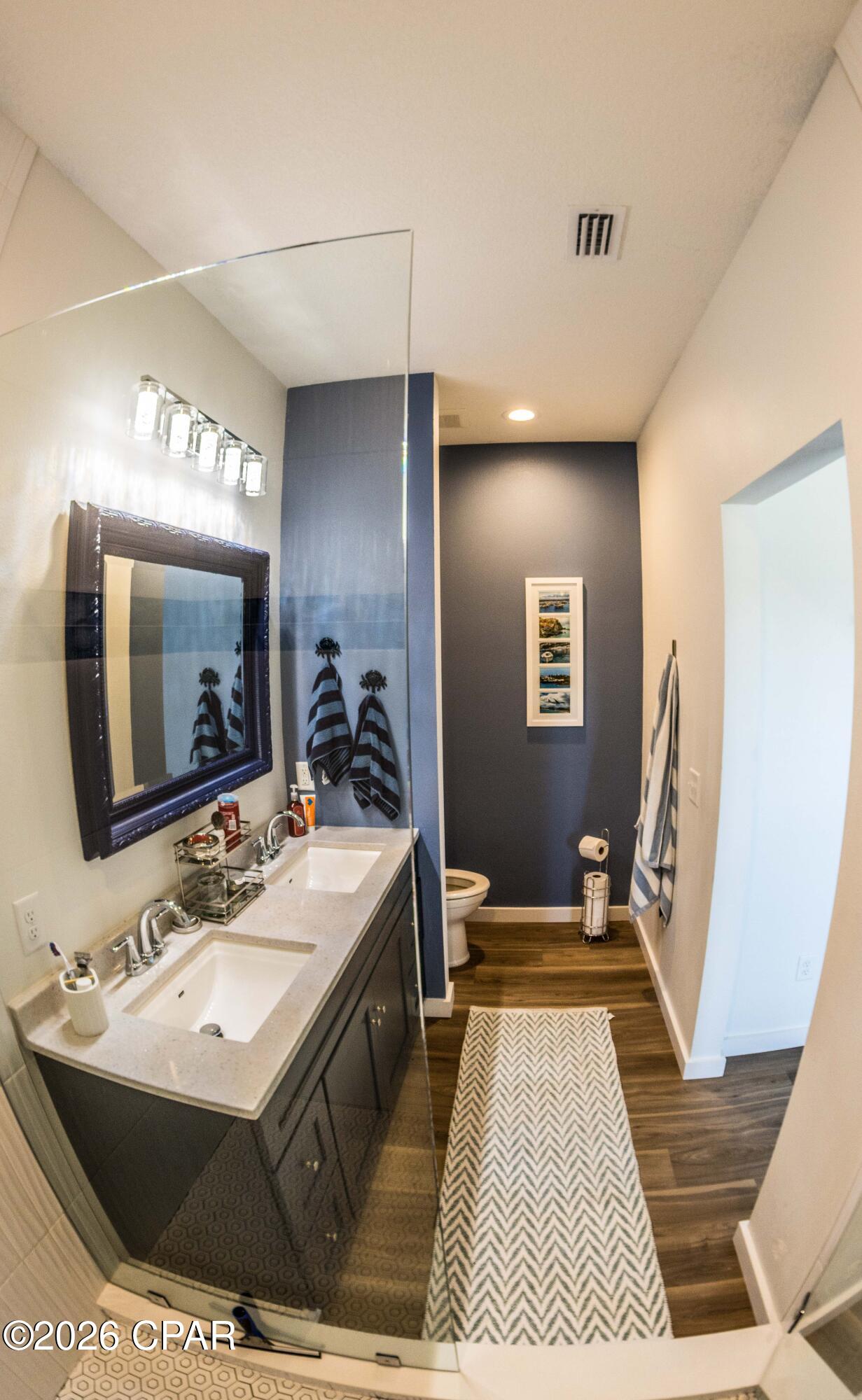 Image 23 For 13119 Airway Street