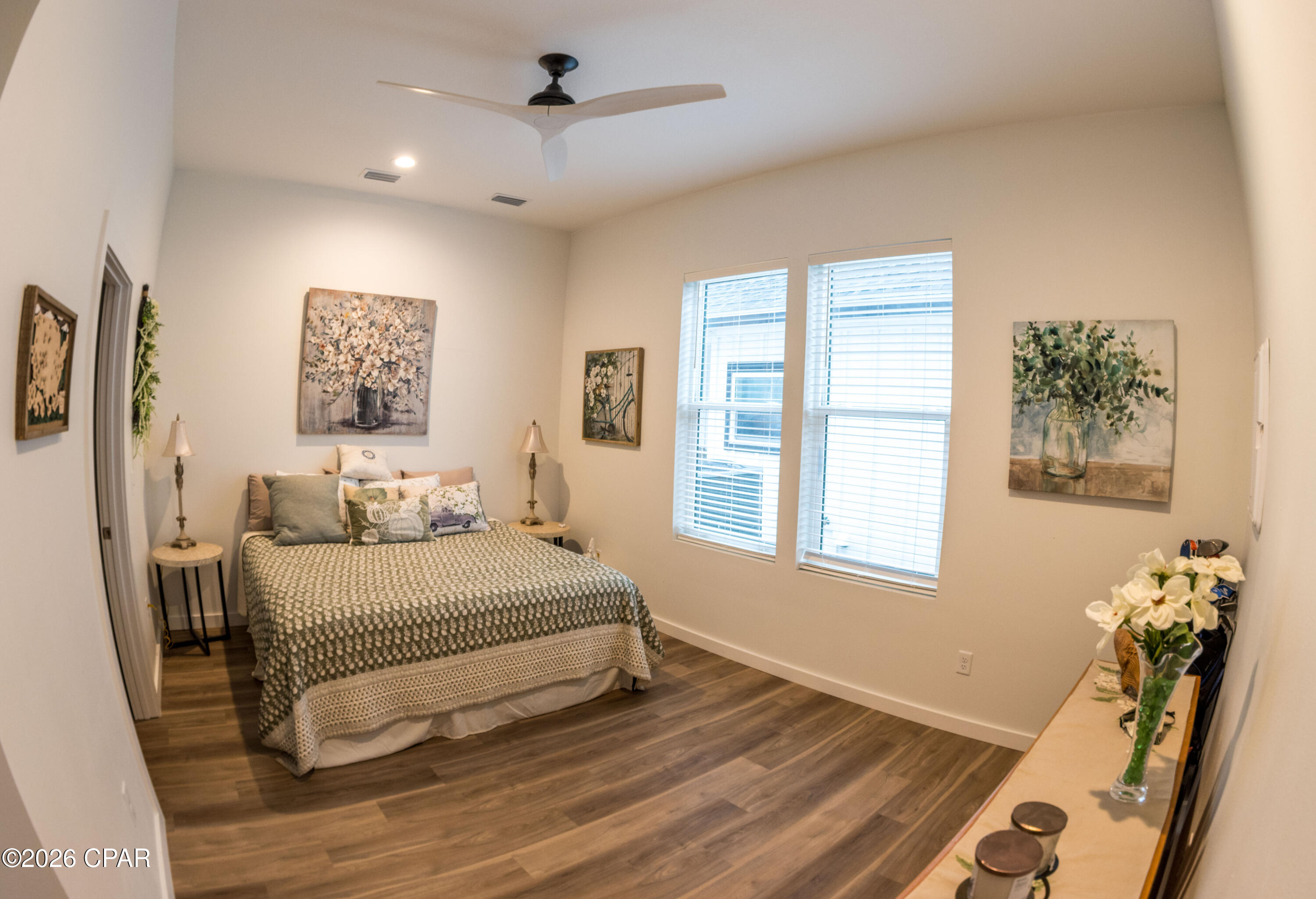 Image 27 For 13119 Airway Street