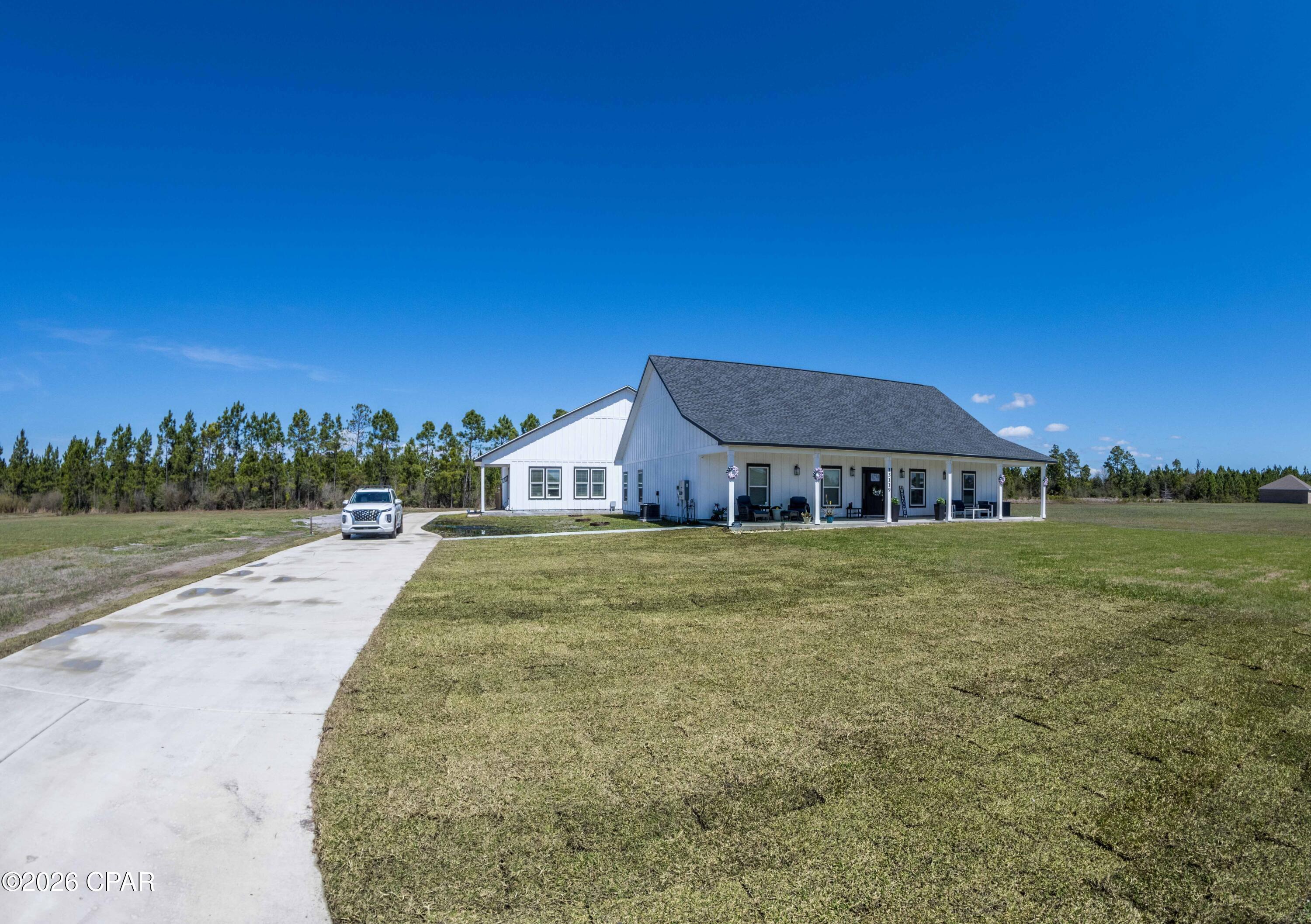 Image 3 For 13119 Airway Street