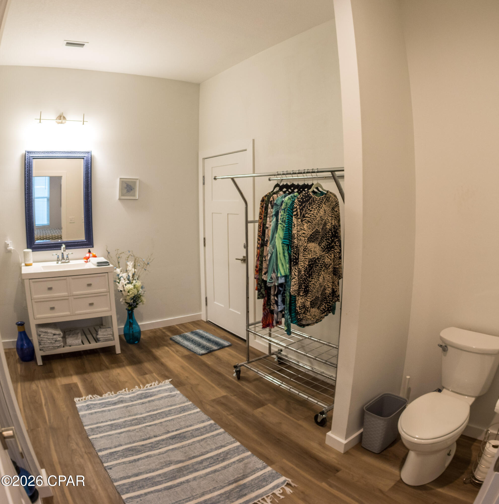 Image 30 For 13119 Airway Street