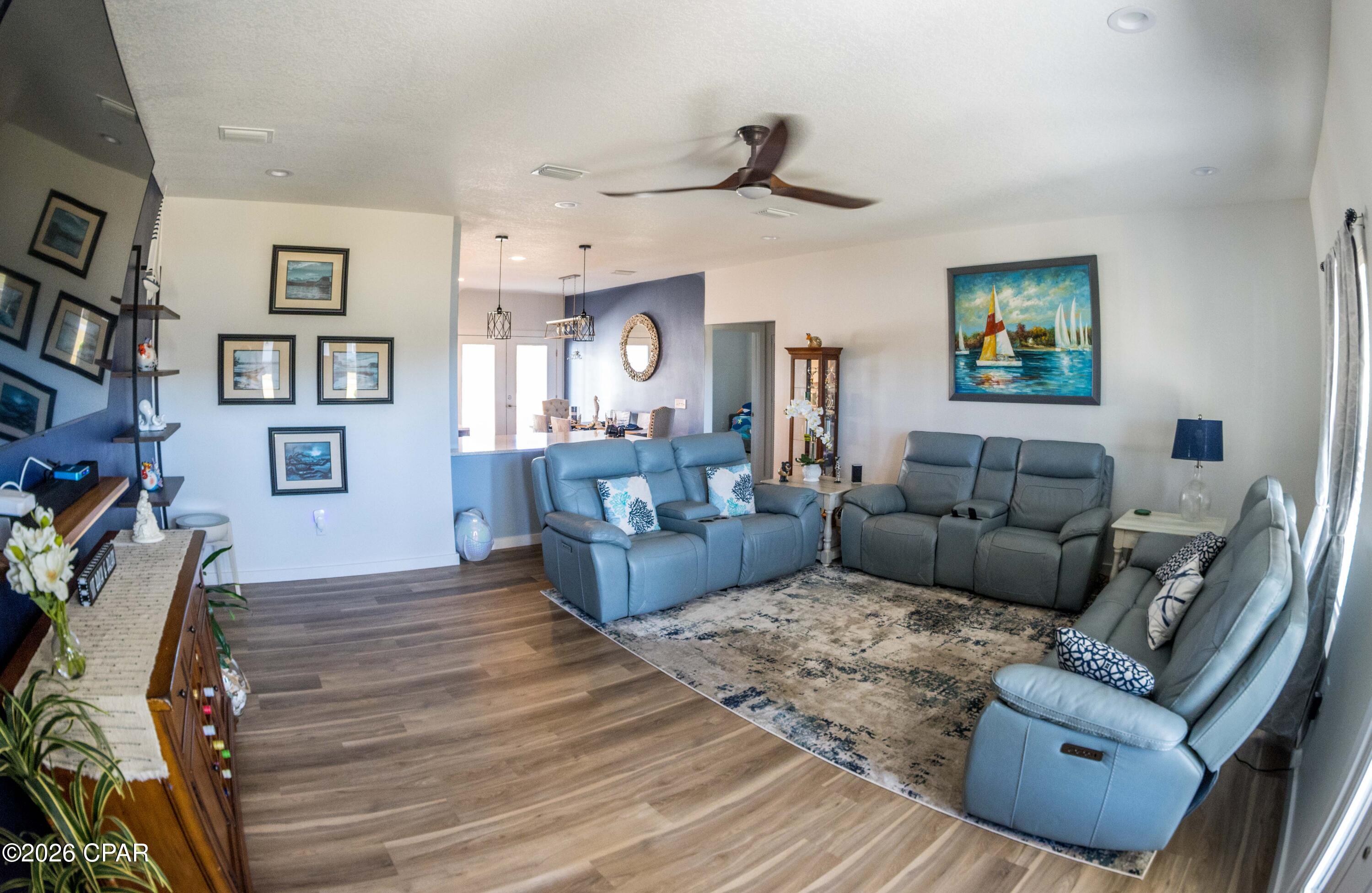 Image 8 For 13119 Airway Street