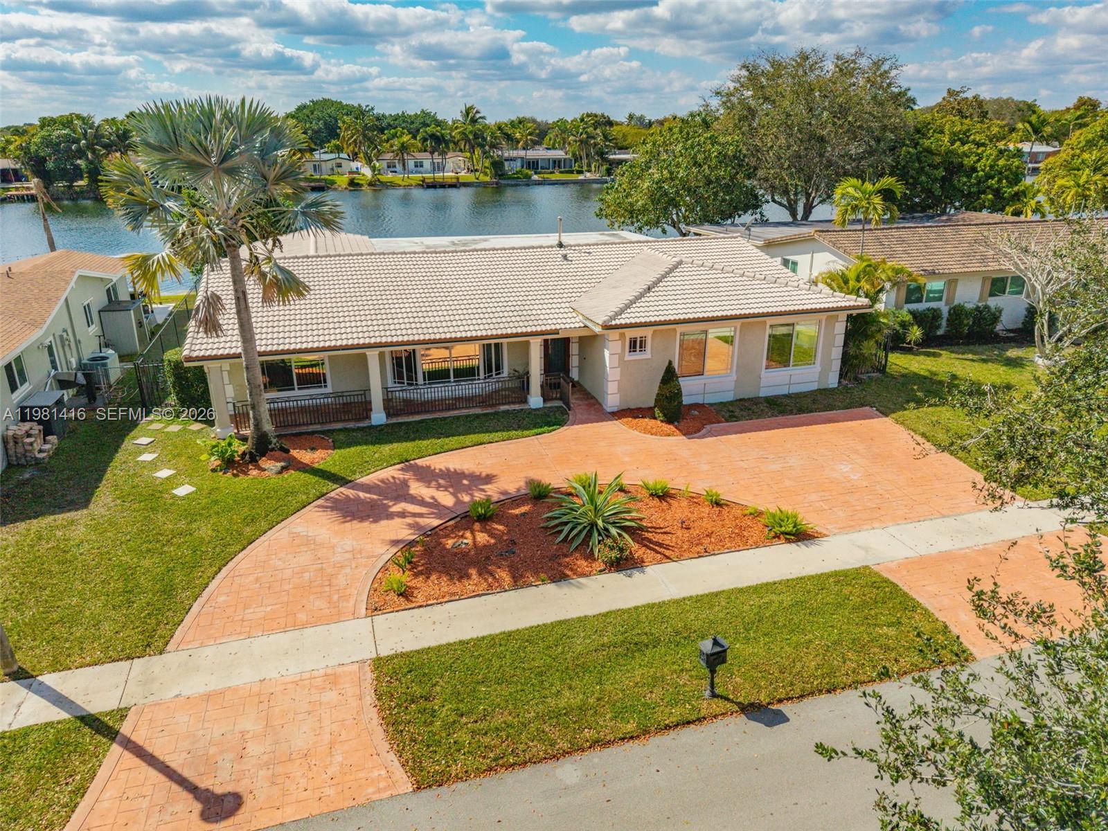 Pembroke Lakes Sec 1