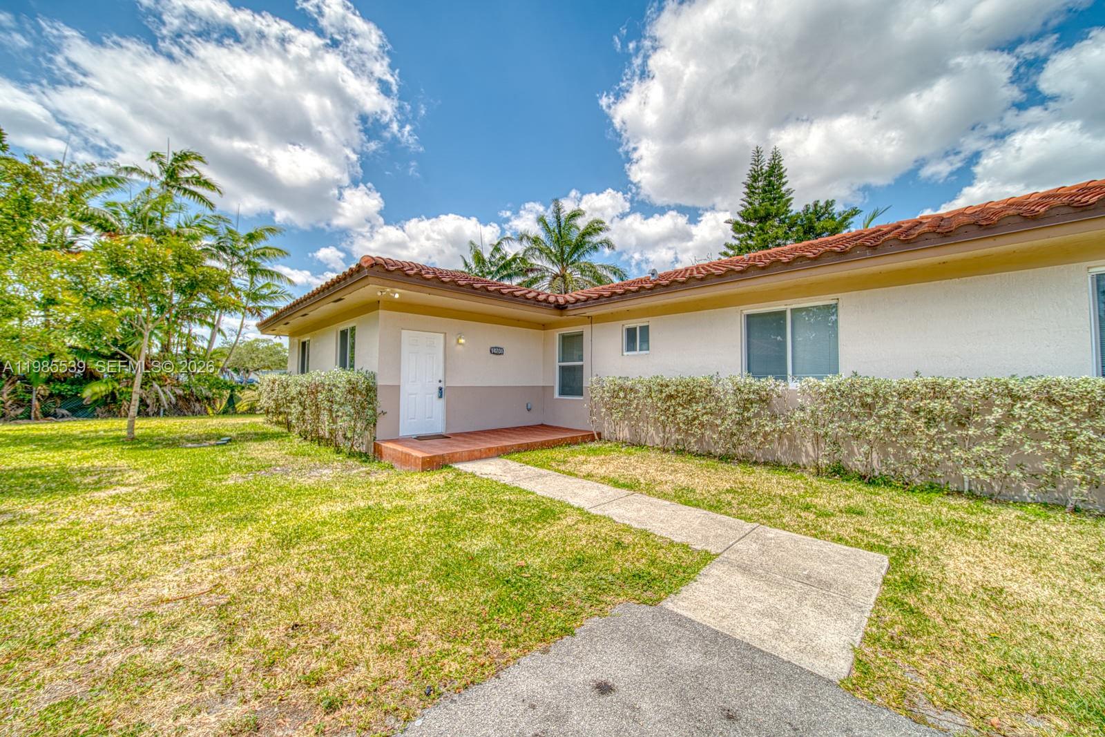 Property photo # 0