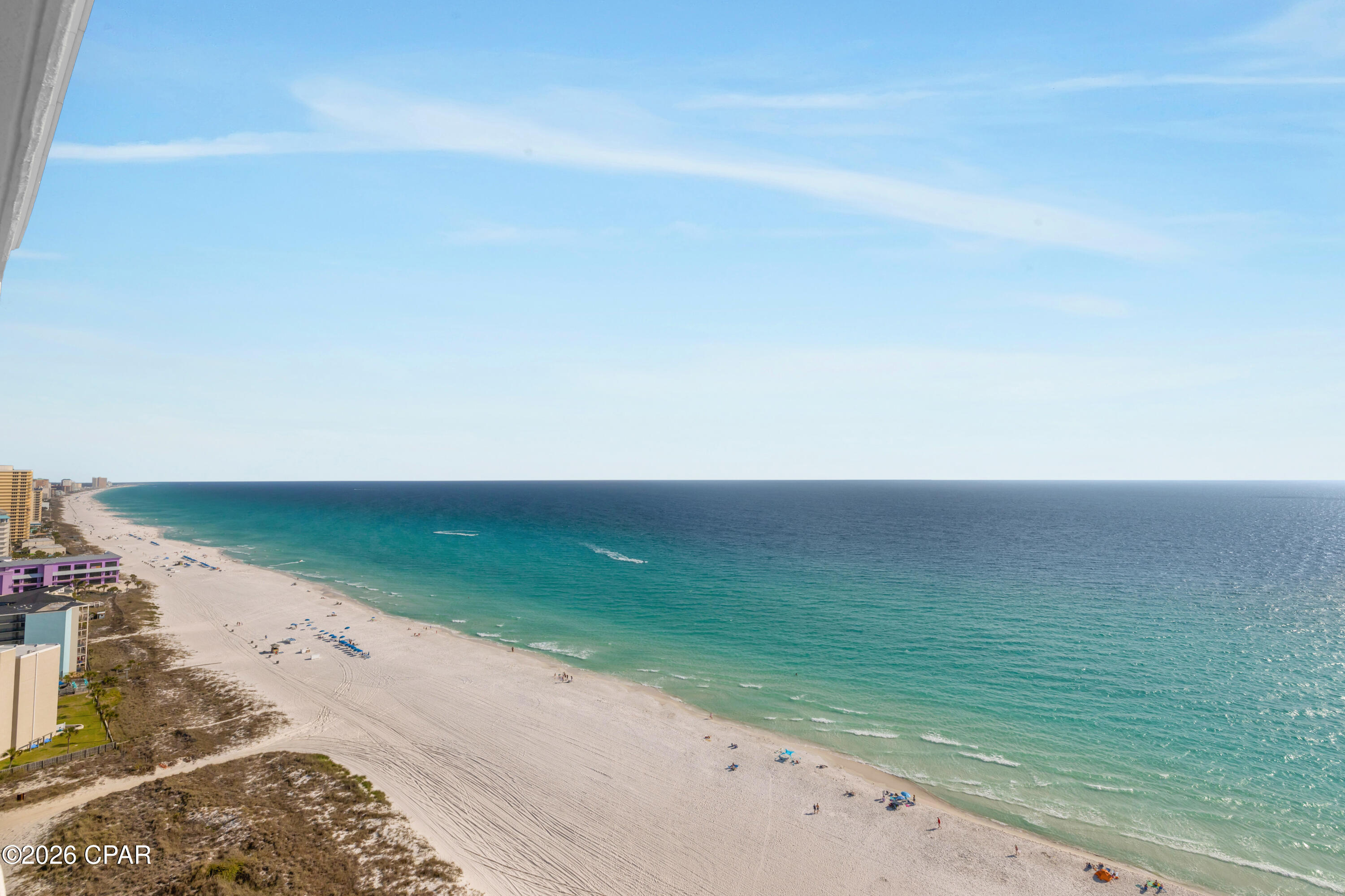 Listing photo id 24 for 9450 Thomas Drive 2106d