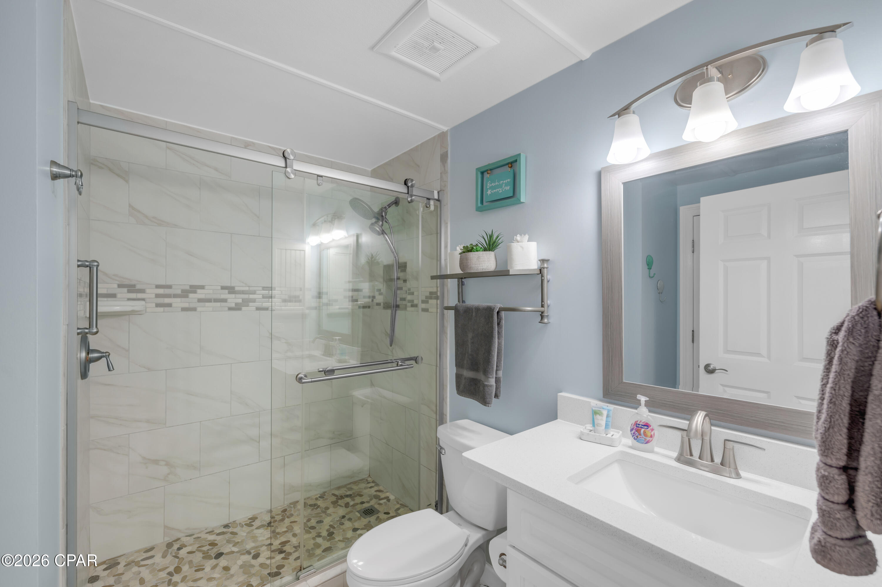 Image 9 For 9450 Thomas Drive 2106d