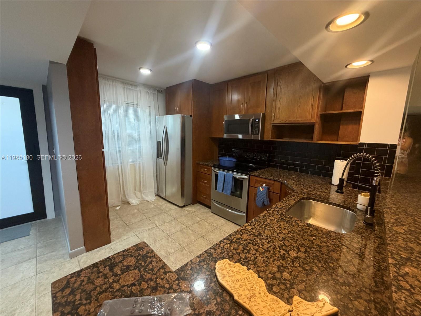 Homes for sale in Lantana, FL | 896 N Federal Hwy #326, Lantana, FL 33462 | MLS# A11985180