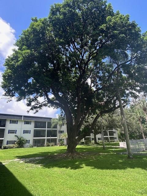 Eton Countryside I Condo