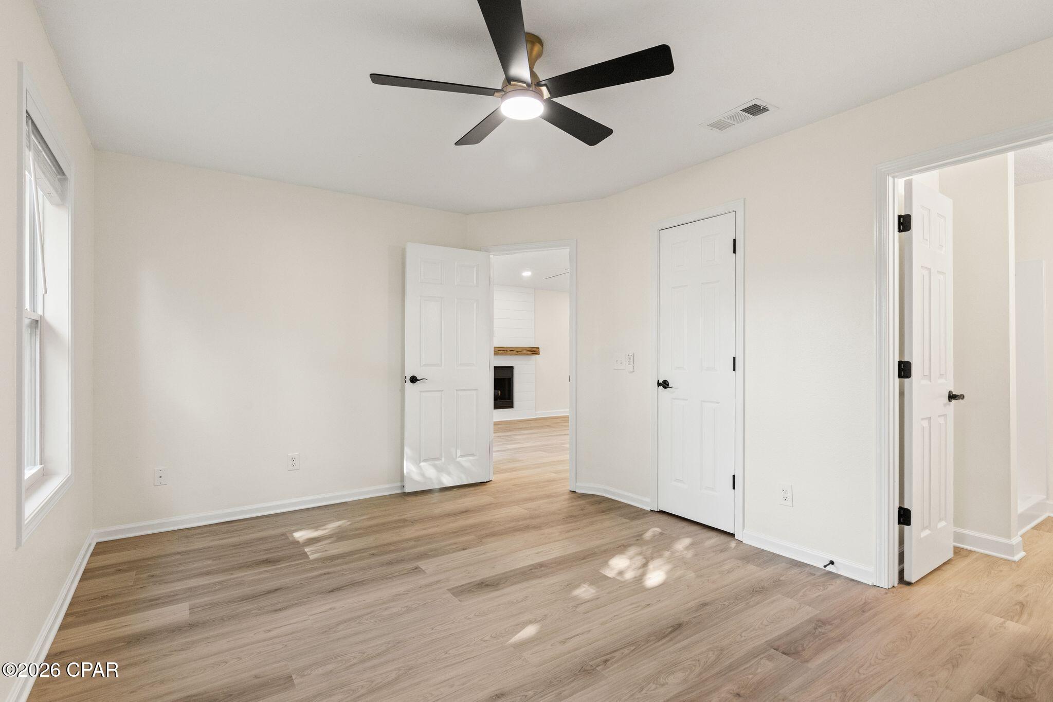 Listing photo id 15 for 425 Sea Breeze Drive
