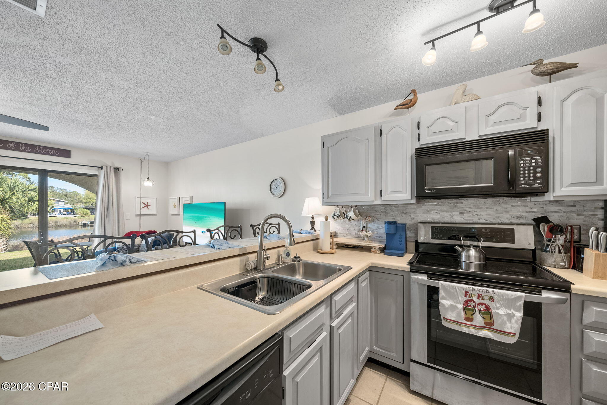 Image 49 For 8730 Thomas Drive 107