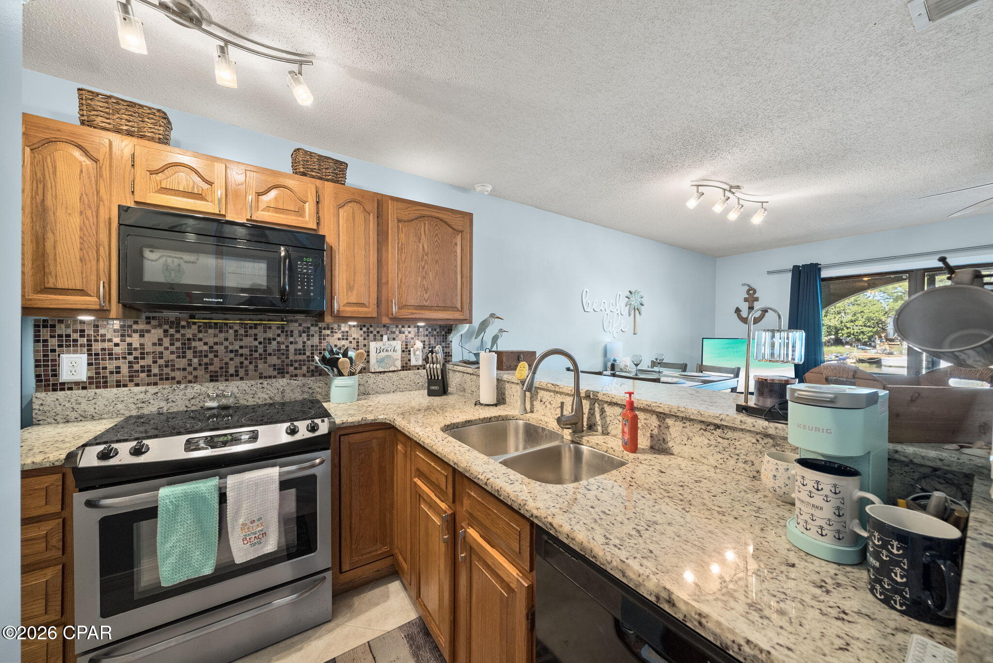 Image 37 For 8730 Thomas Drive 106