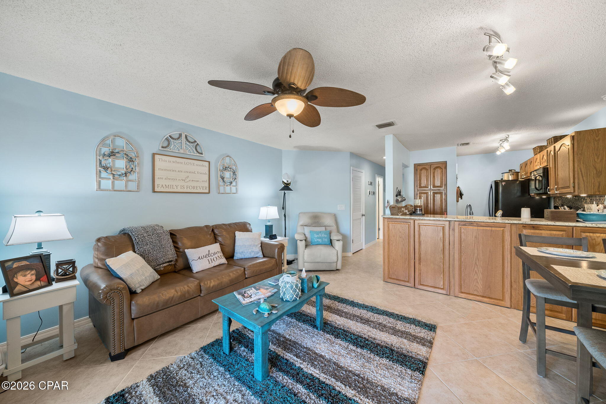 Image 41 For 8730 Thomas Drive 106
