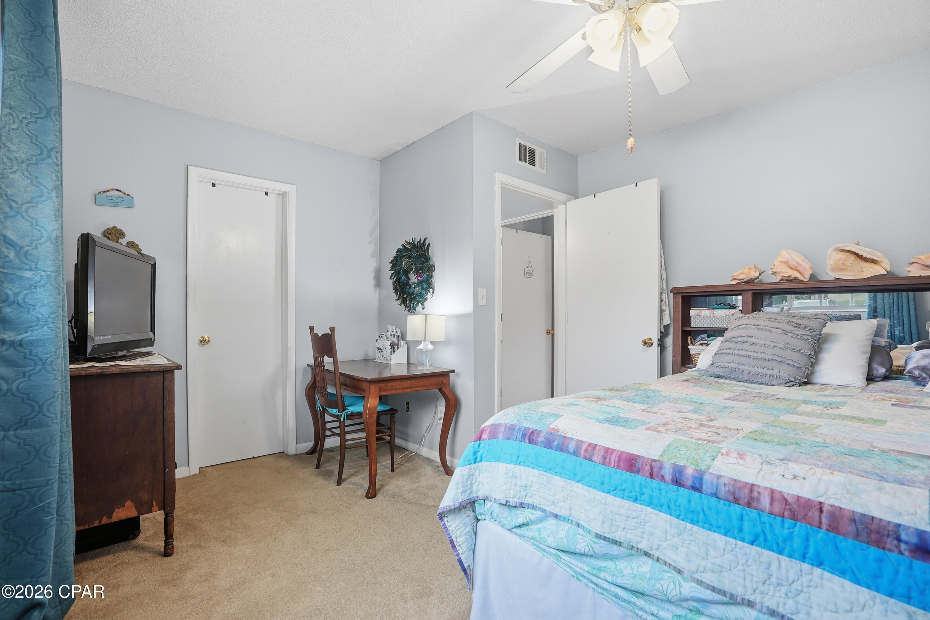 Image 19 For 2100 Beach Drive D101