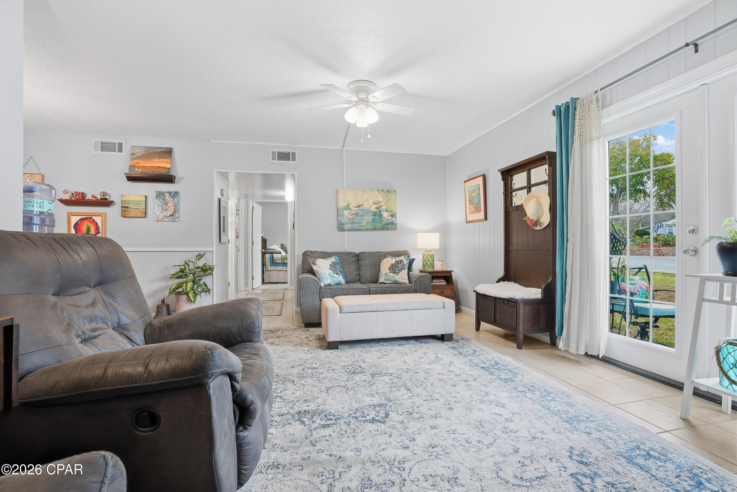 Image 7 For 2100 Beach Drive D101