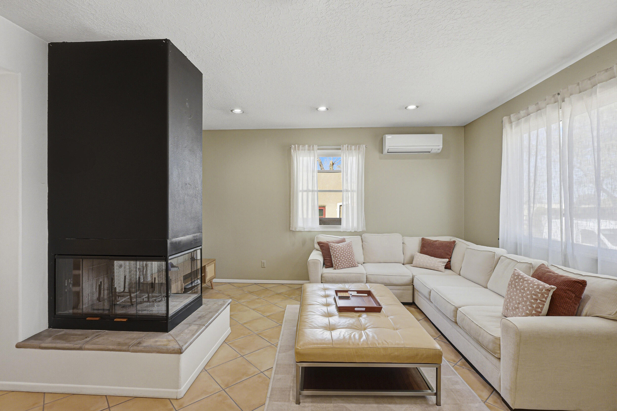Homes for sale in Albuquerque, NM | 2920 Burton Ave Se, Albuquerque, NM 87106 | MLS# 1100137