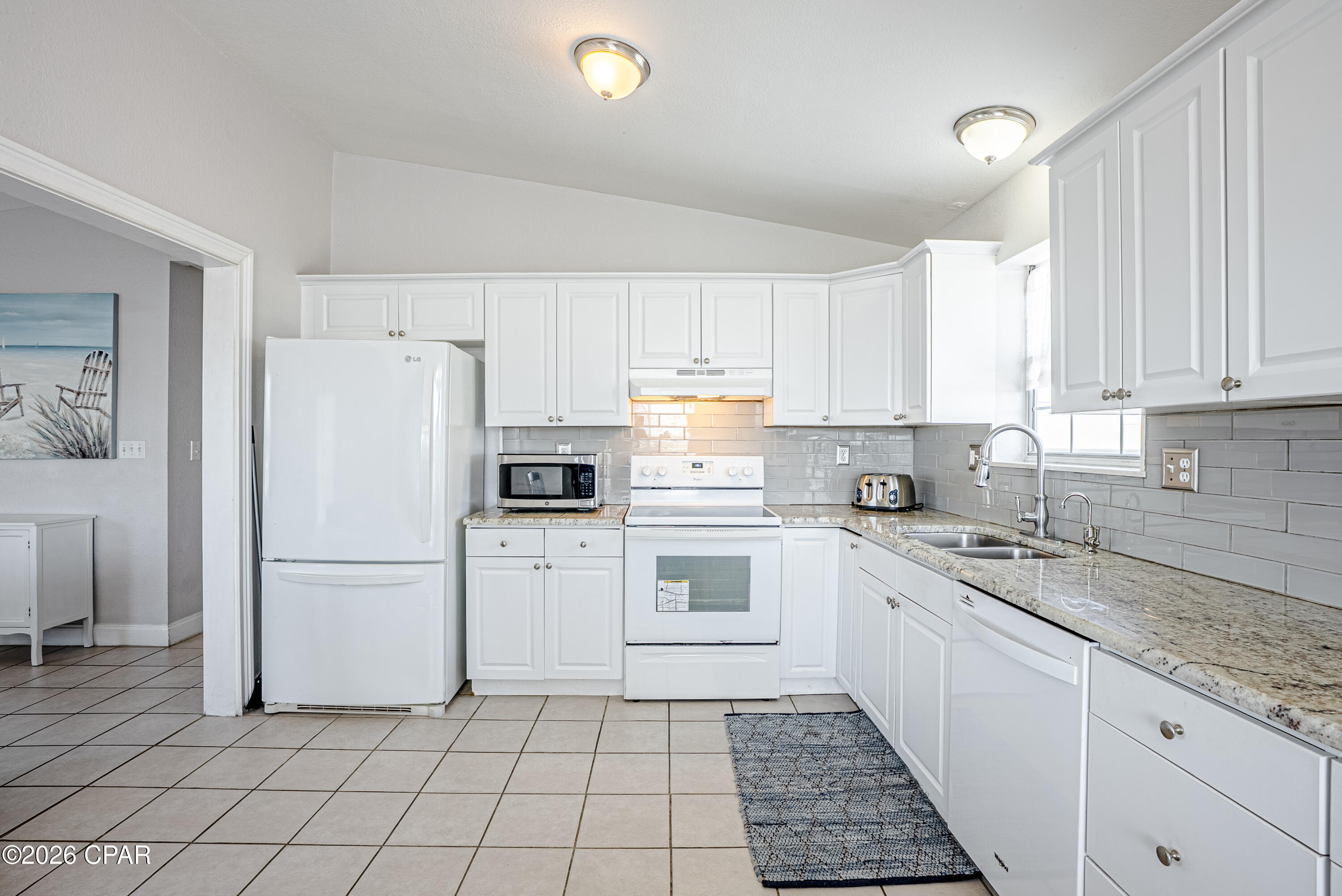 Image 18 For 206 Shasta Street