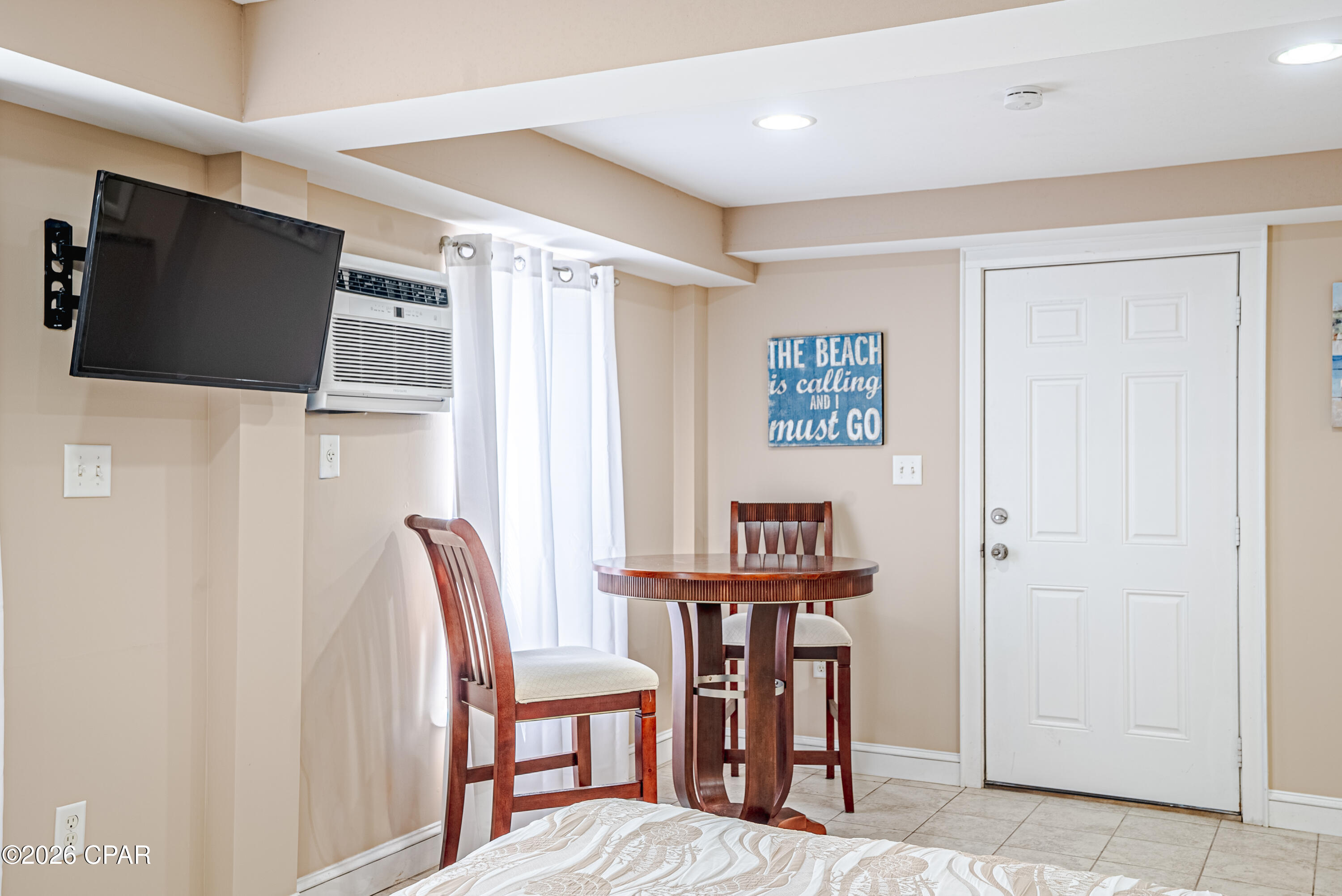 Image 42 For 206 Shasta Street