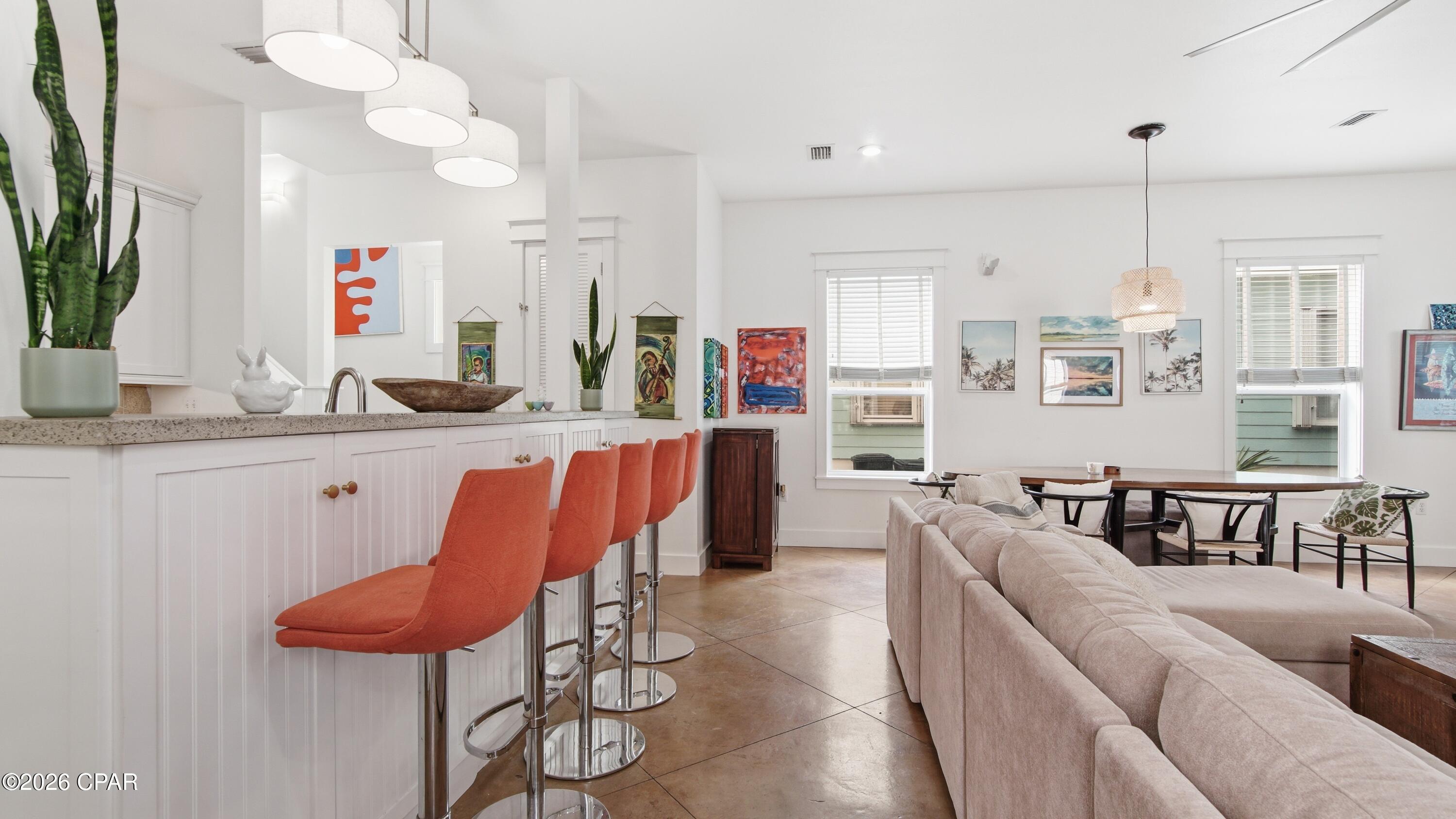 Image 2 For 297 Ventana Boulevard