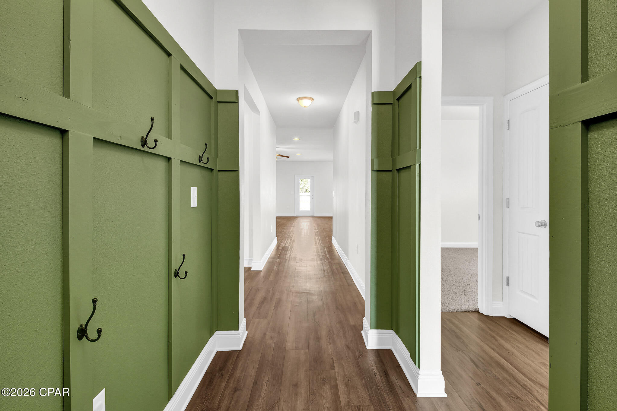 Image 4 For 479 Eagle Lake Way