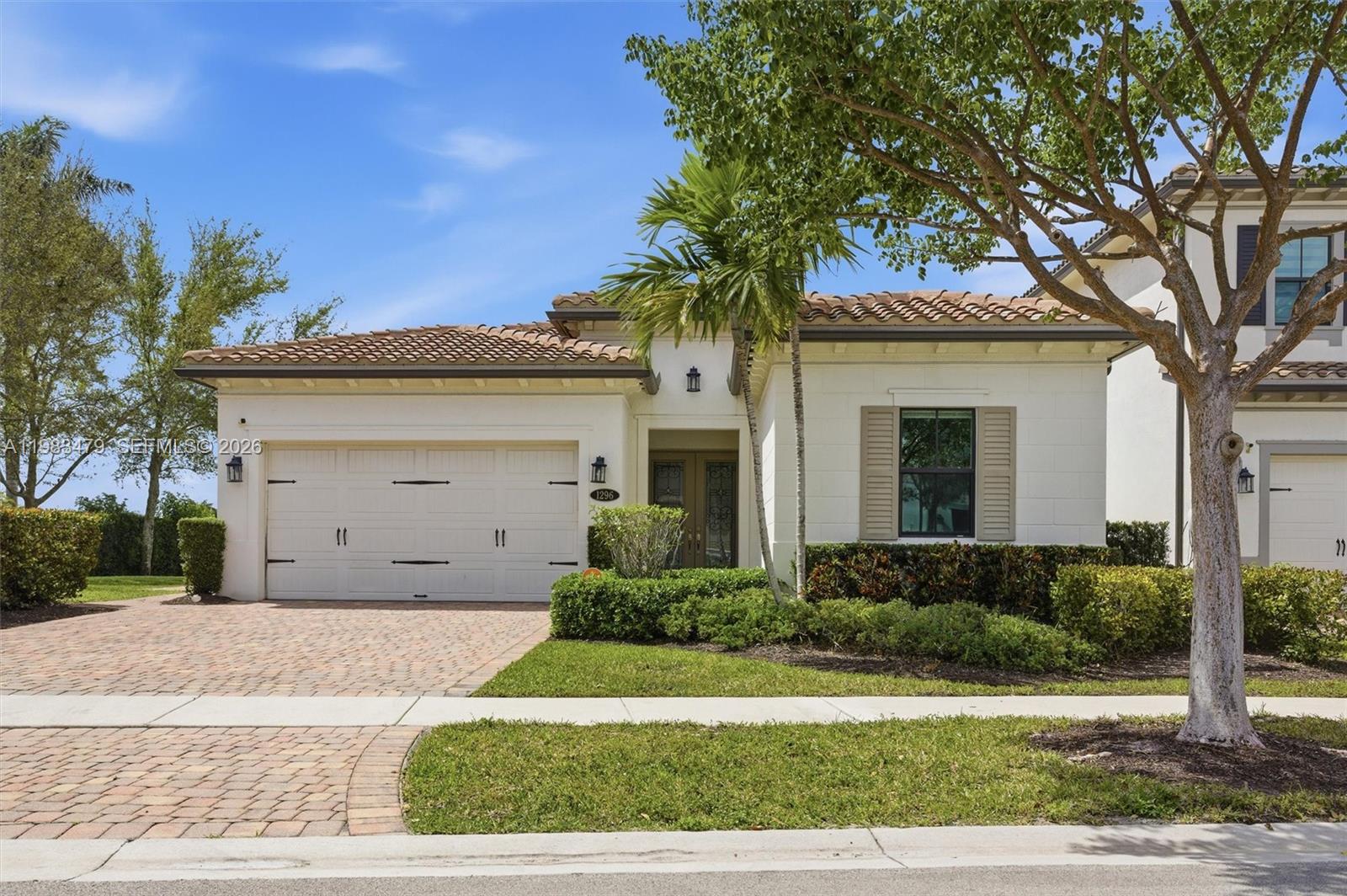 Pembroke Lakes South