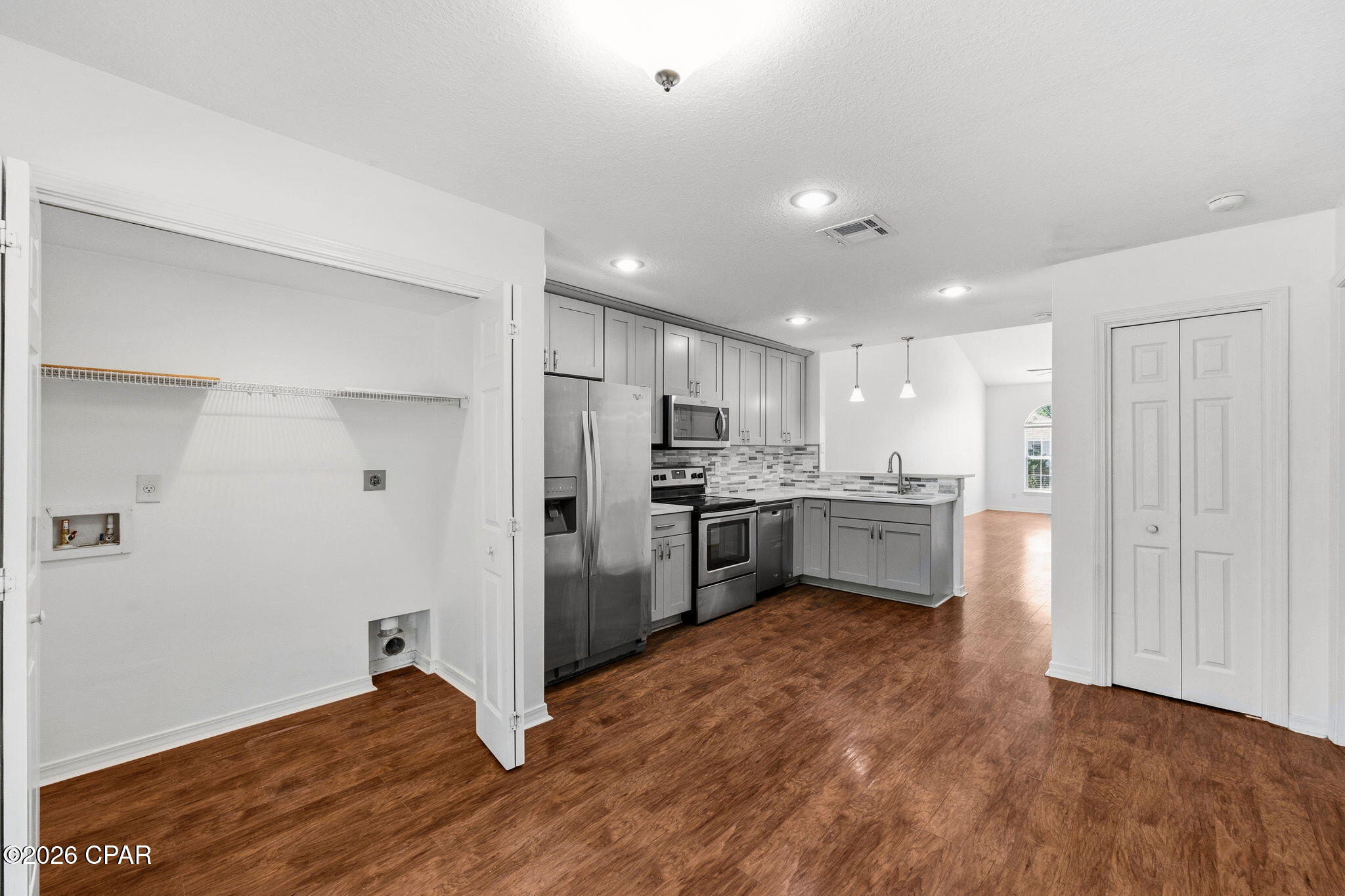 Image 13 For 125 Park Place