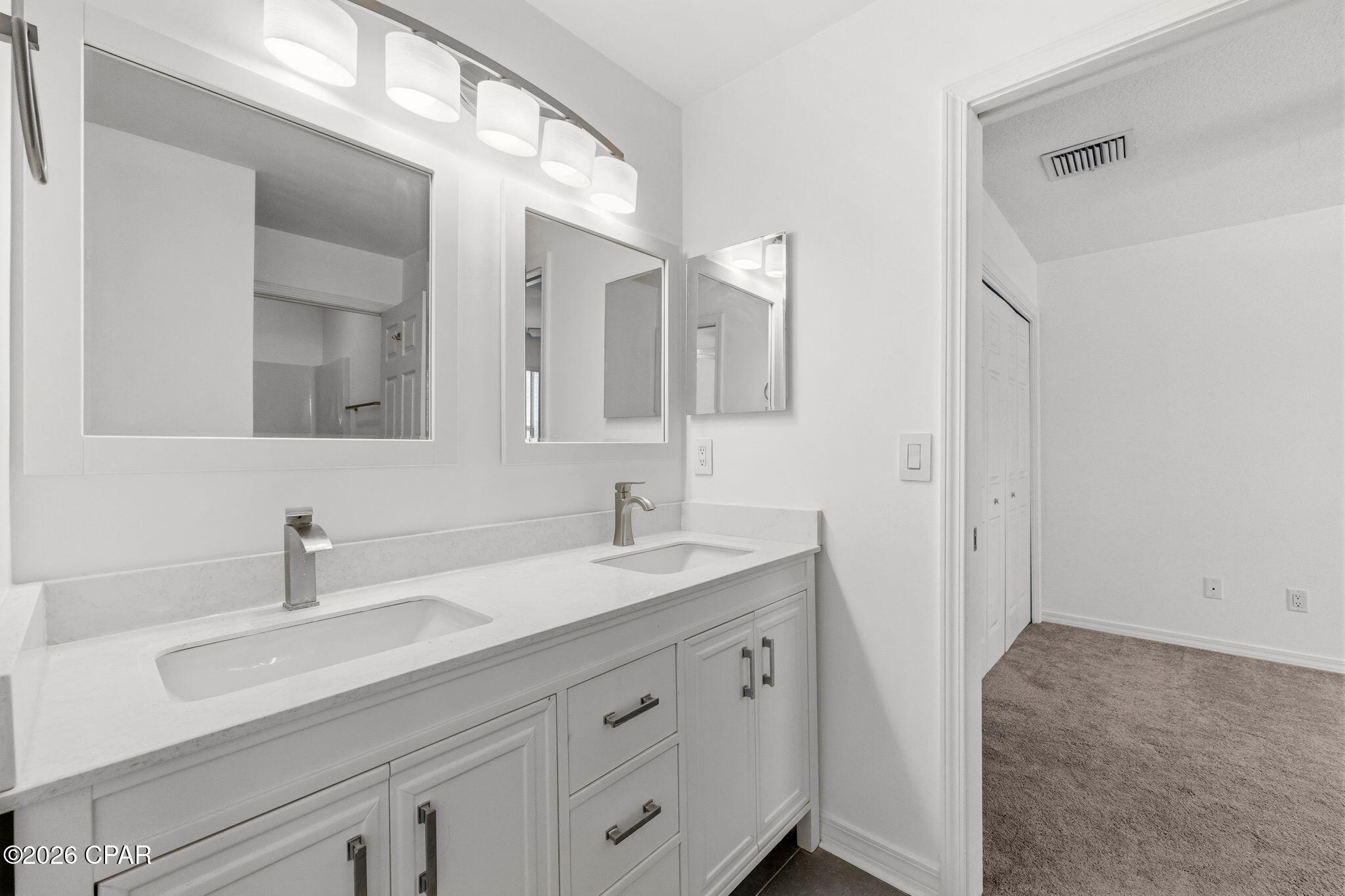 Image 25 For 125 Park Place