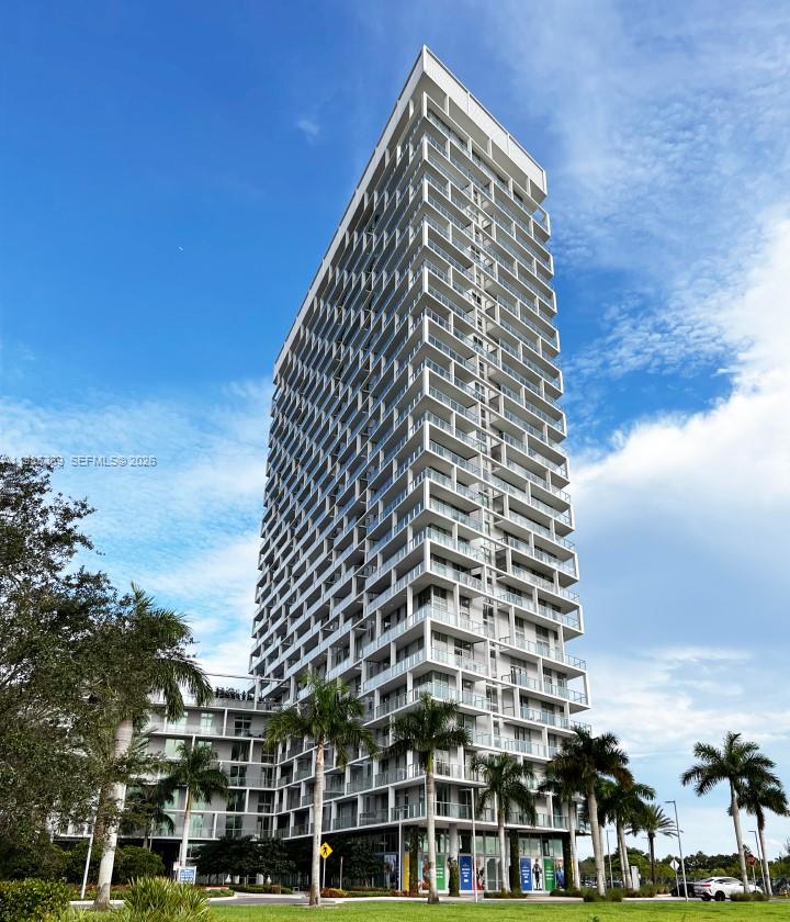 Metropica North Tower One