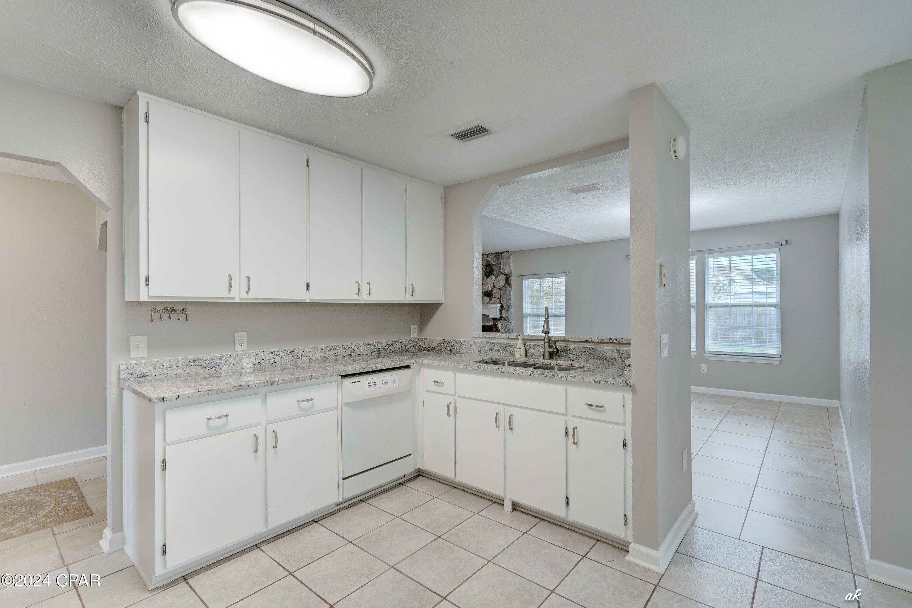 Image 9 For 305 Star Avenue