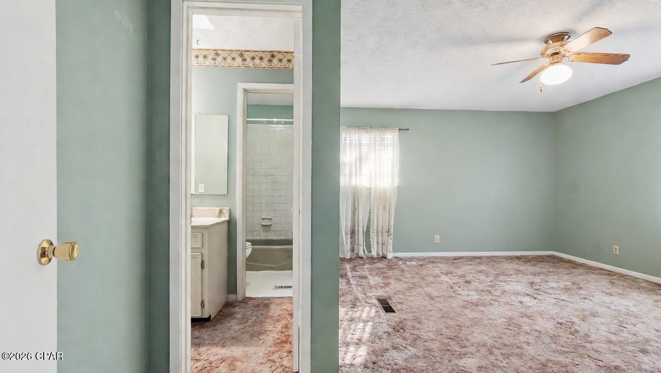 Image 30 For 4026 Milano Road