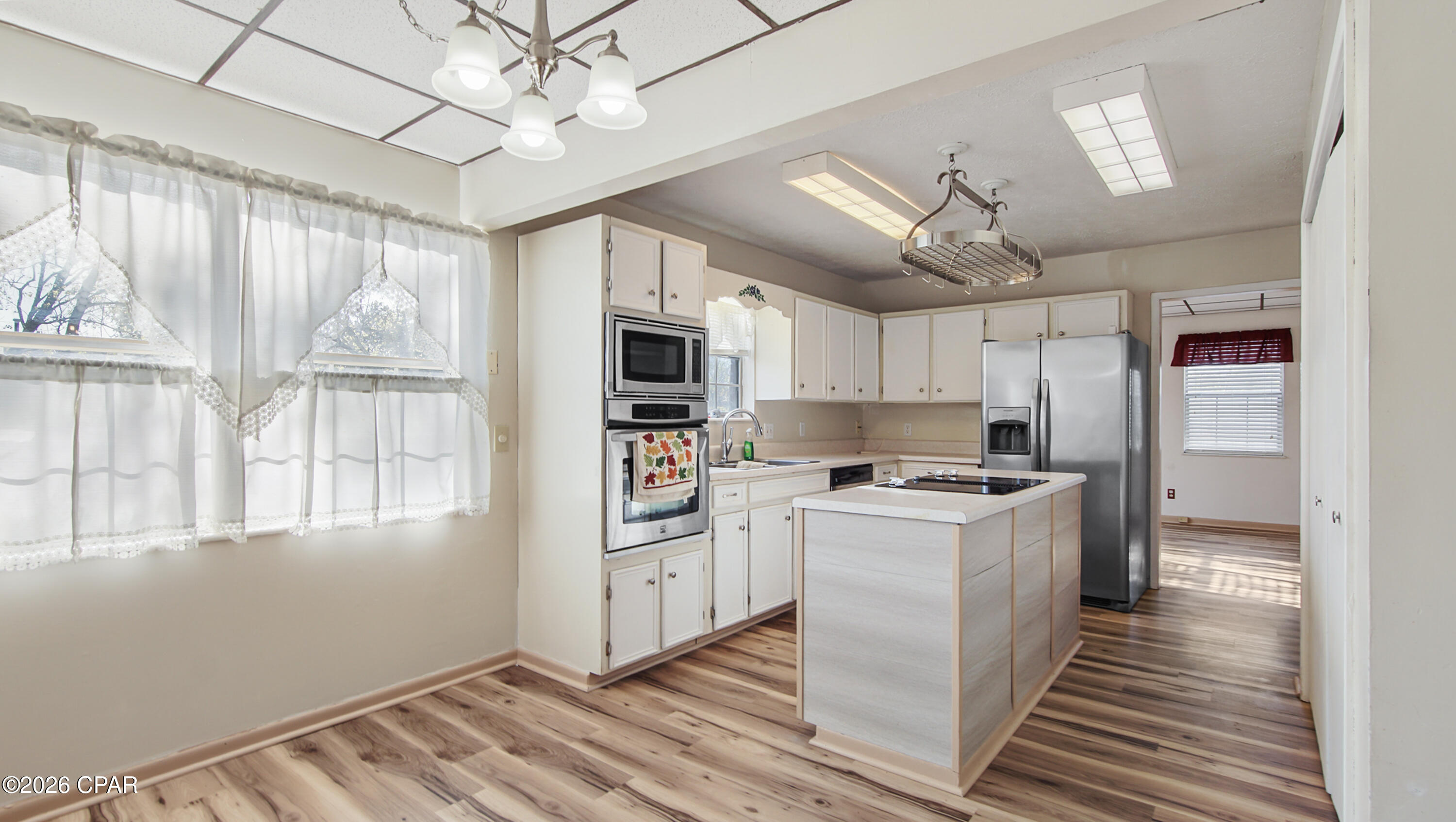 Image 8 For 4026 Milano Road