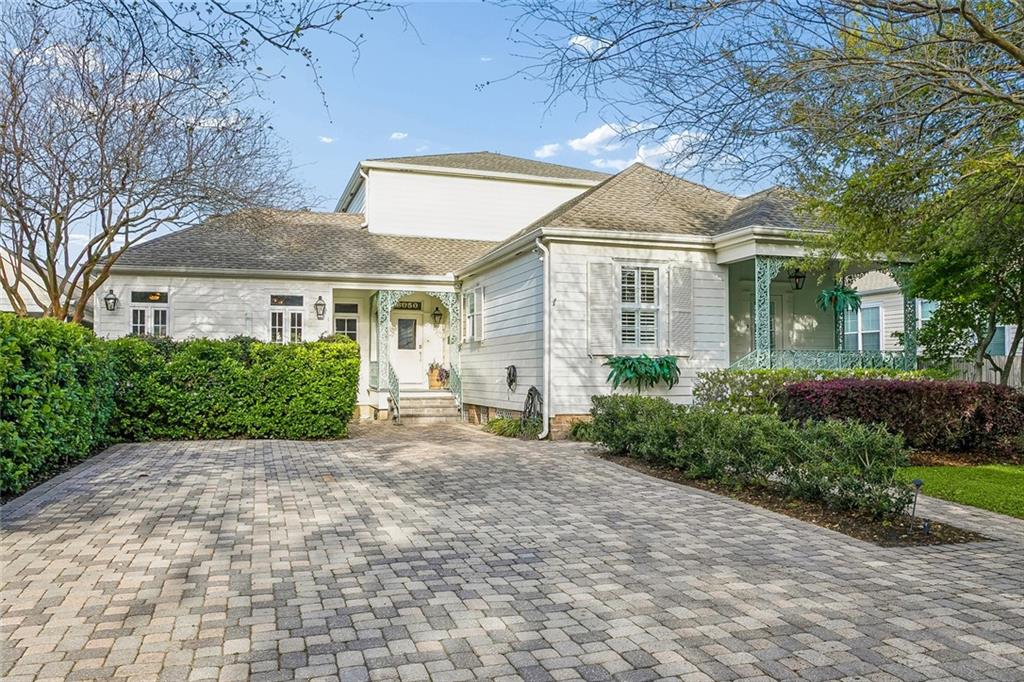 6050 6050 GENERAL DIAZ STREET Street