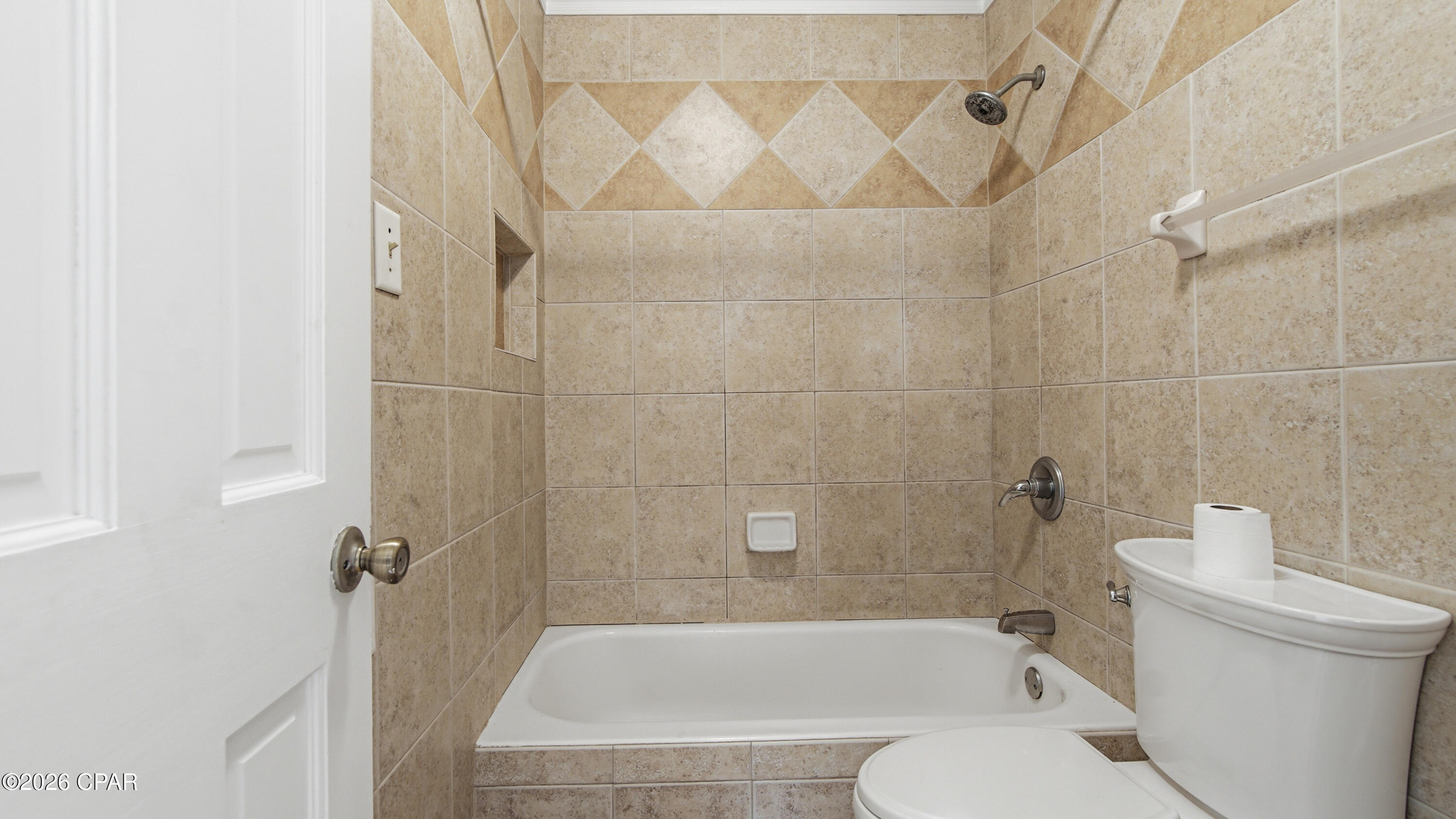 Image 13 For 1613 Hickory Avenue