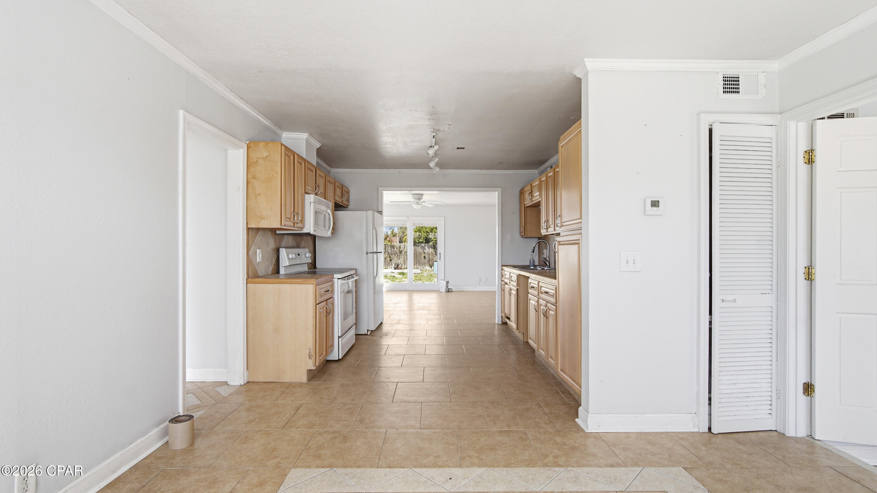 Image 5 For 1613 Hickory Avenue