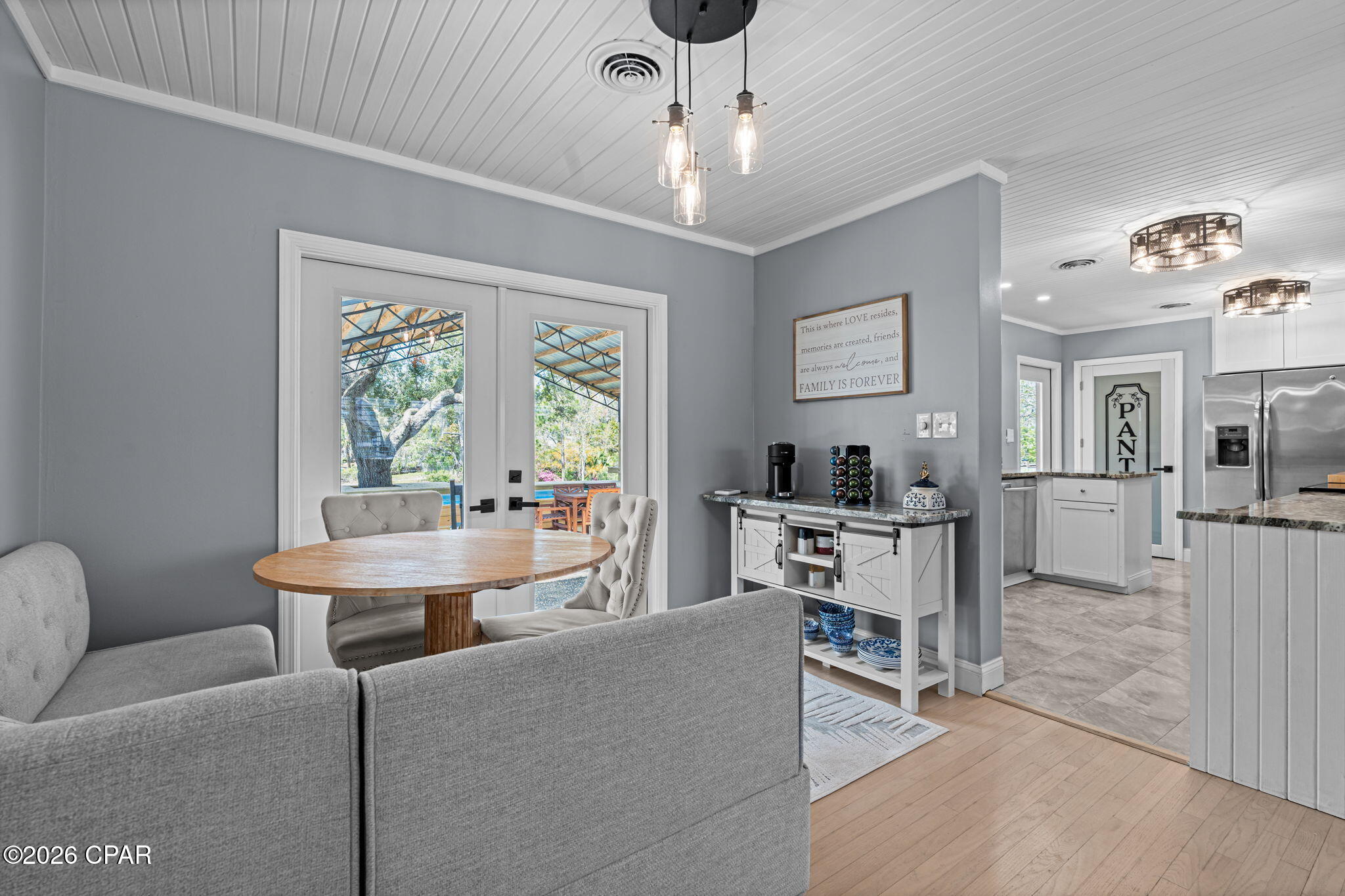 Image 13 For 1006 High Street