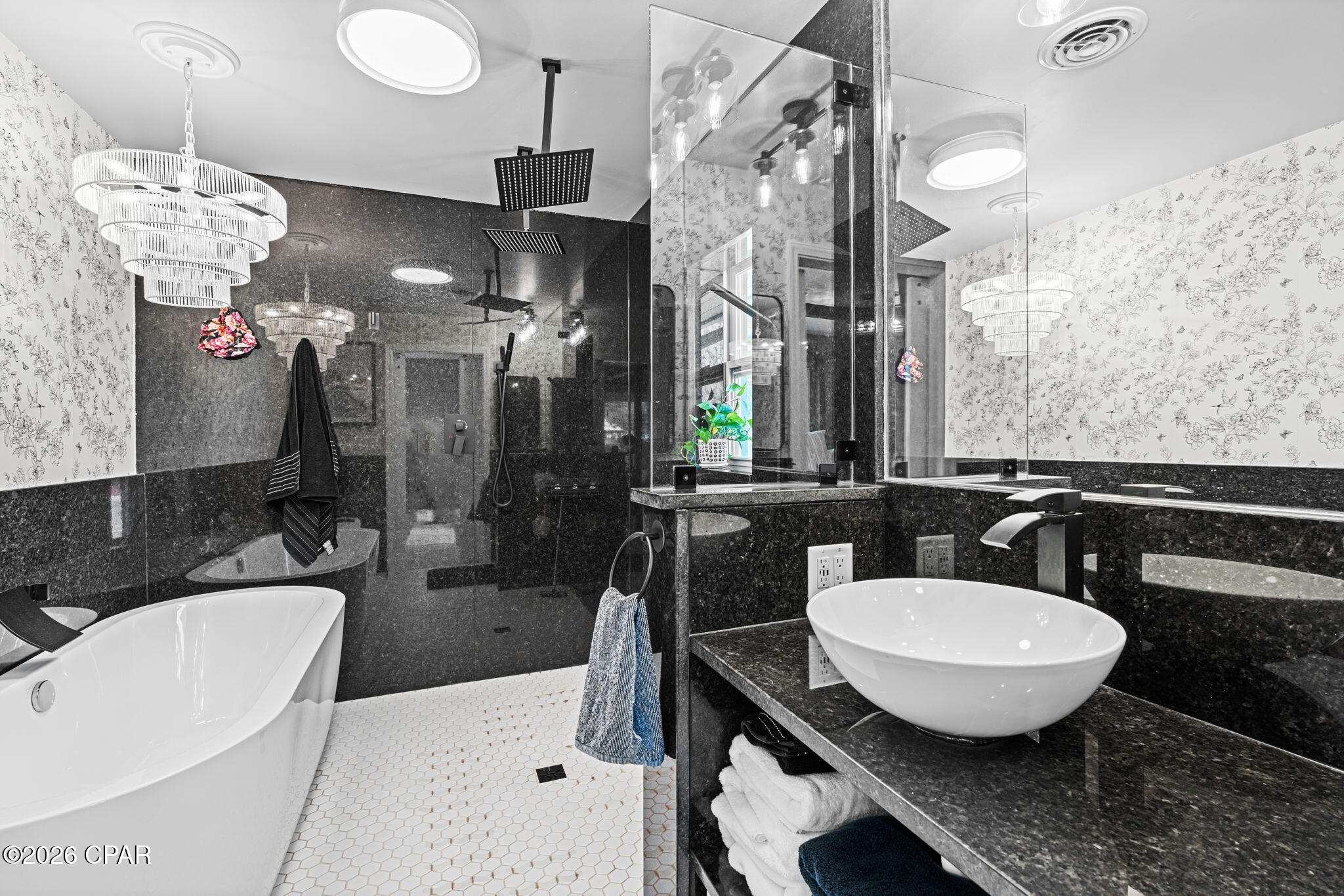 Image 26 For 1006 High Street