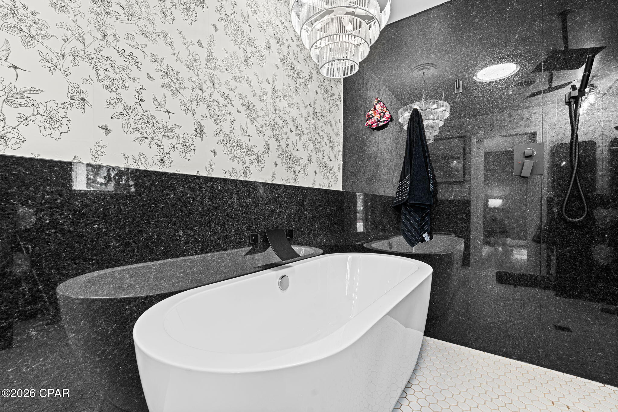 Image 29 For 1006 High Street