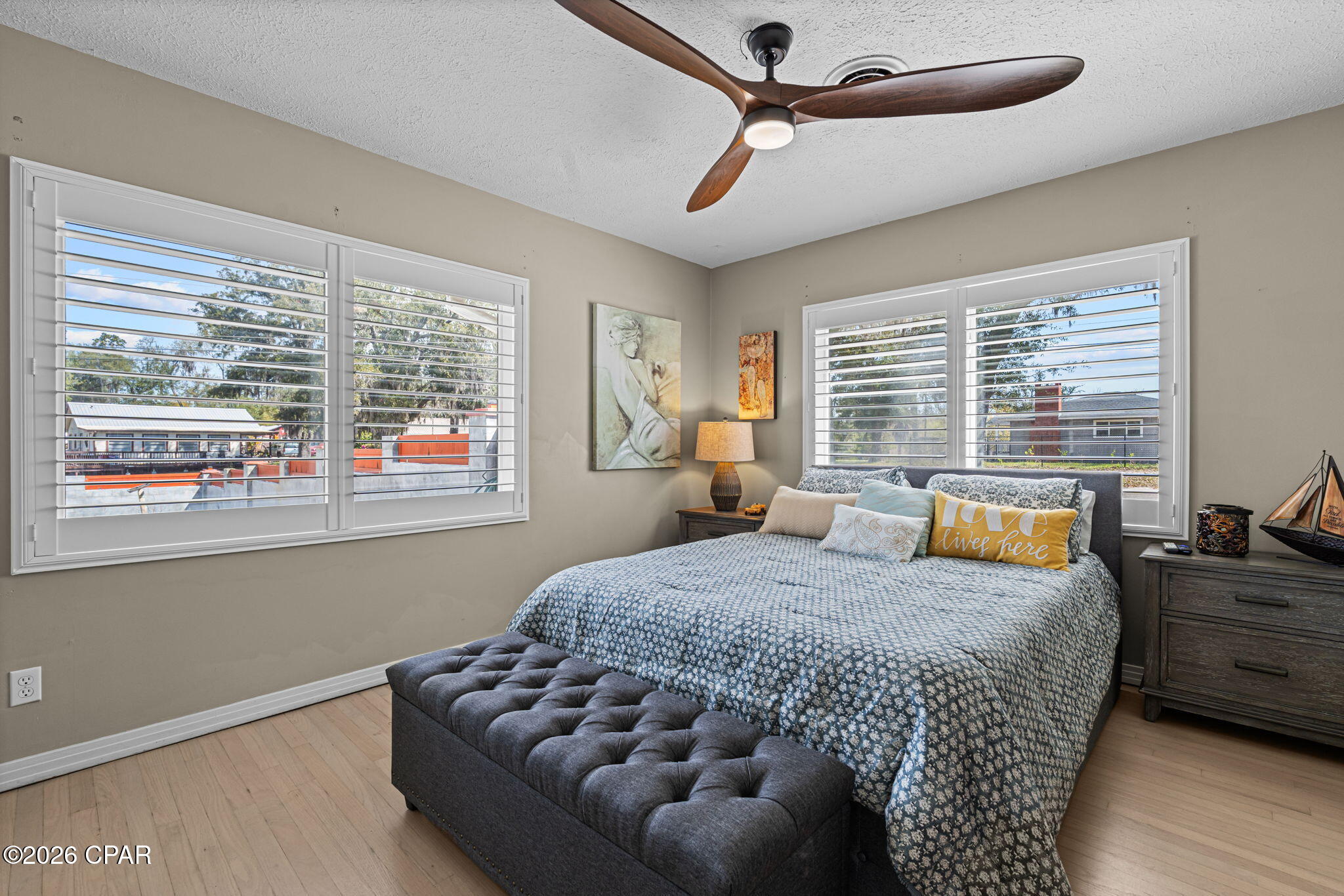 Image 30 For 1006 High Street