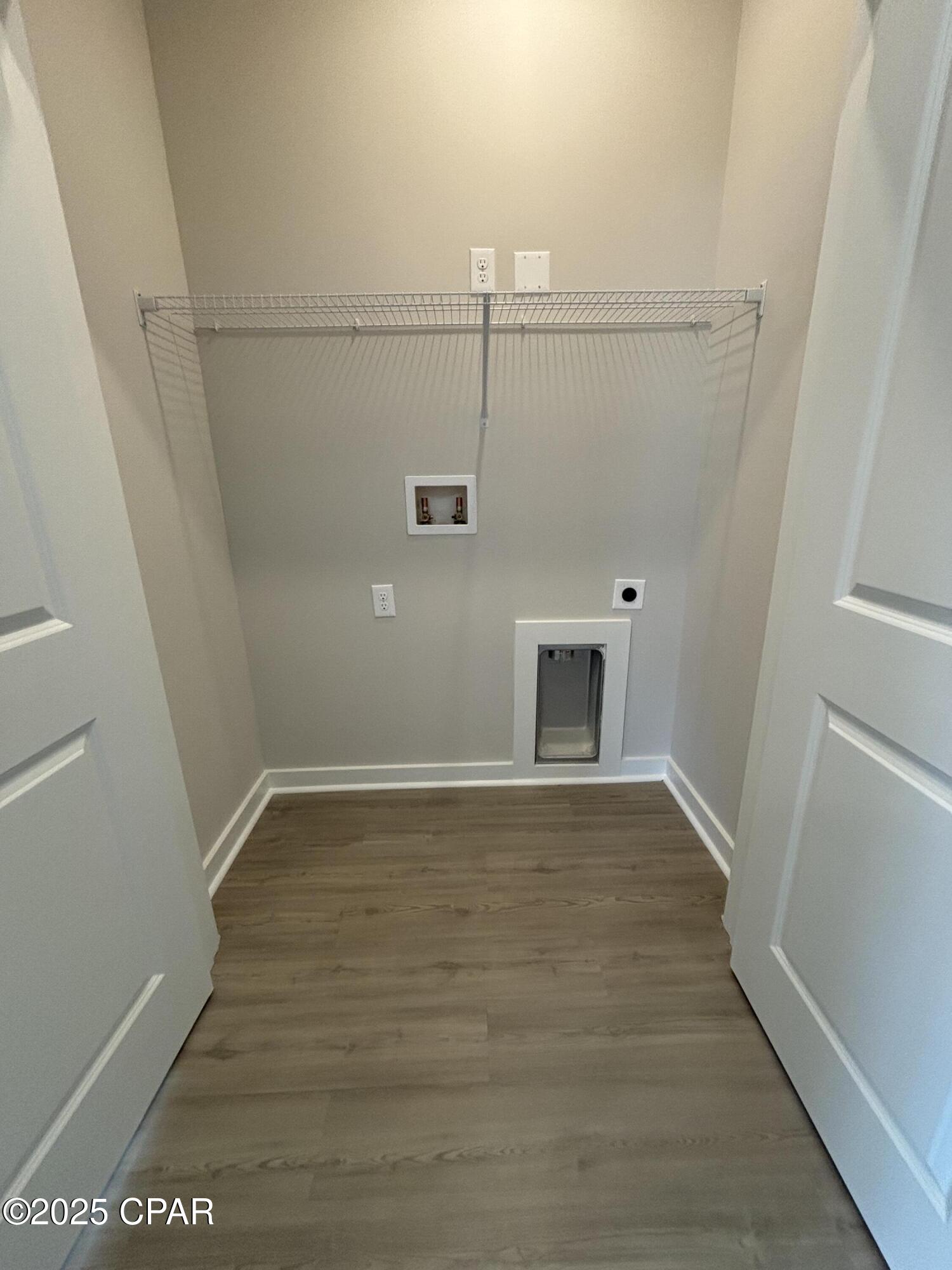 Image 9 For 1080 Blazing Star Street