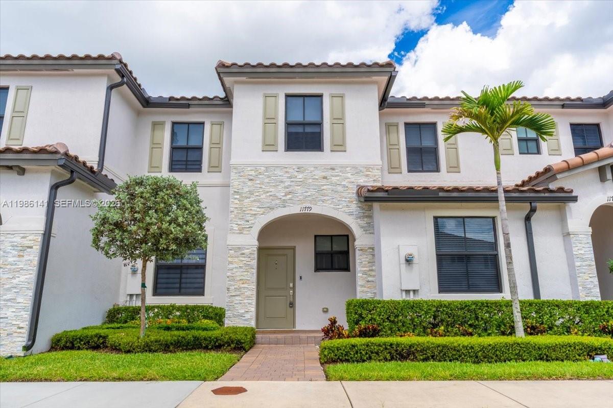 Silver Palm Residential H