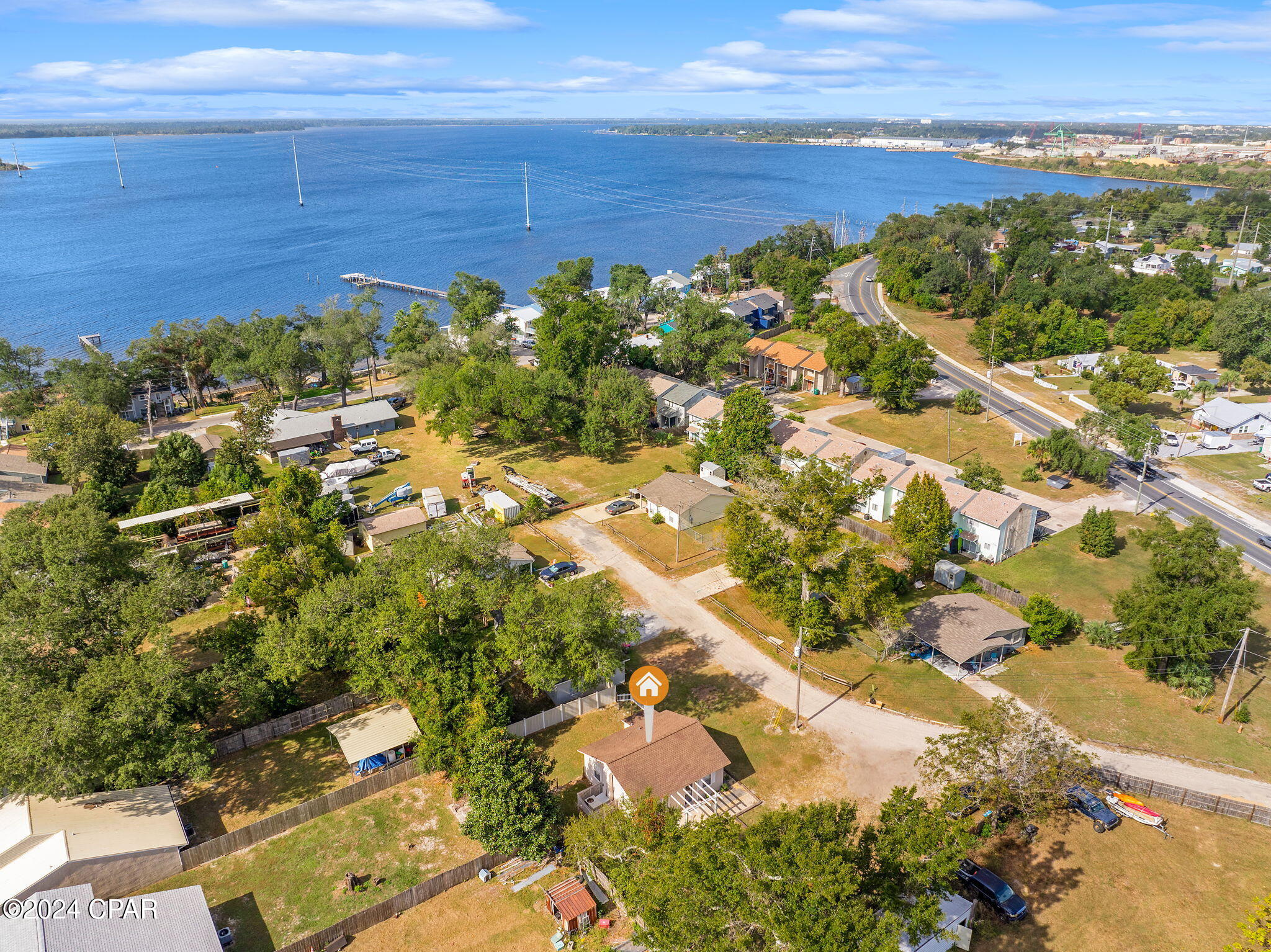 Image 32 For 905 Ruby Place