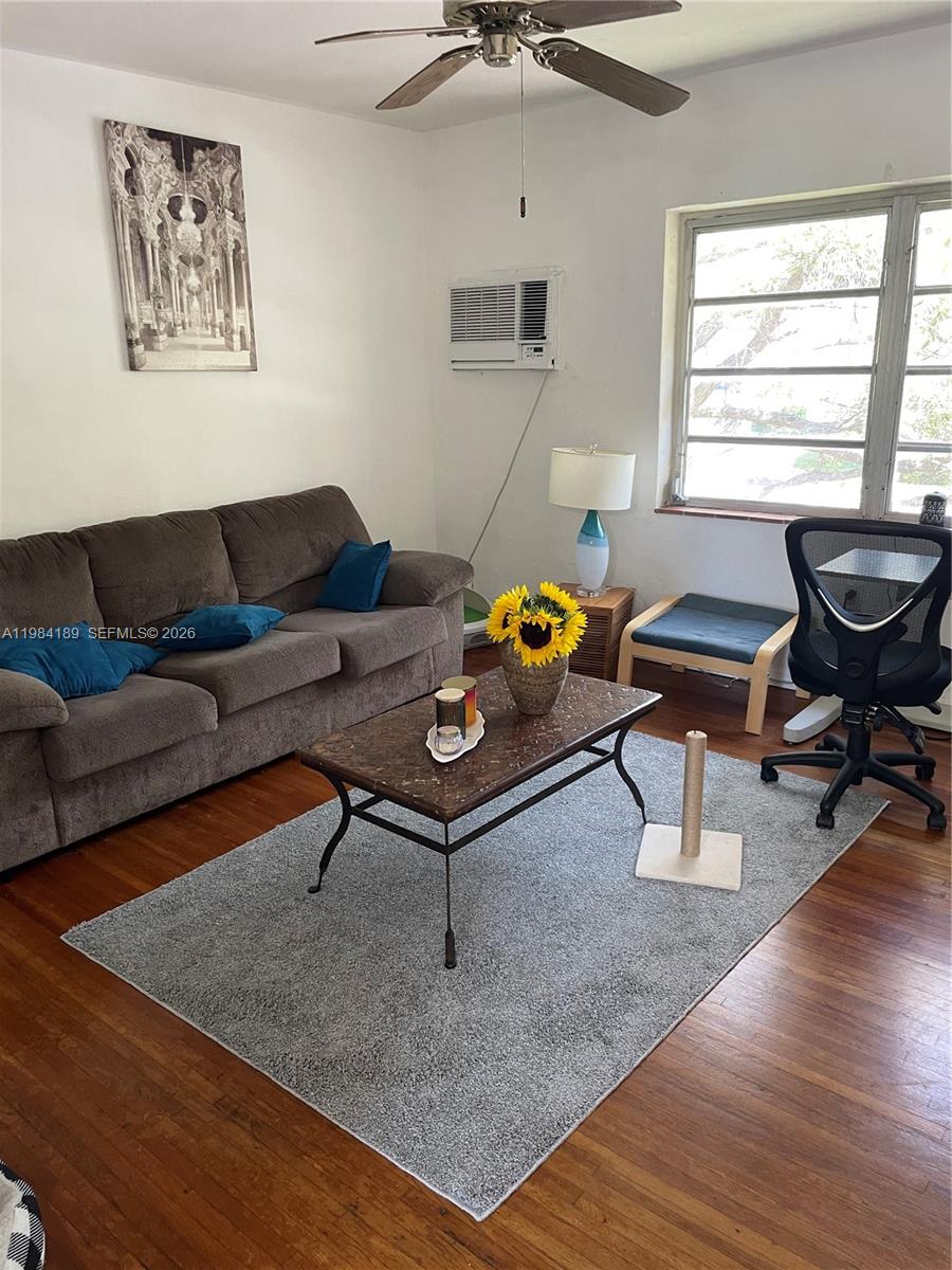 Property photo # 0