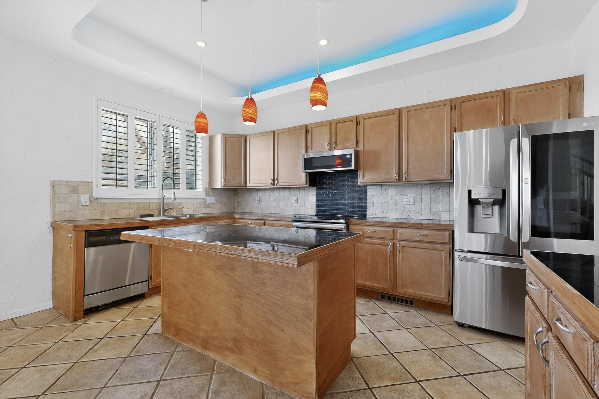 12017 CARIBOU AVENUE NE, ALBUQUERQUE, NM 87111  Photo 10