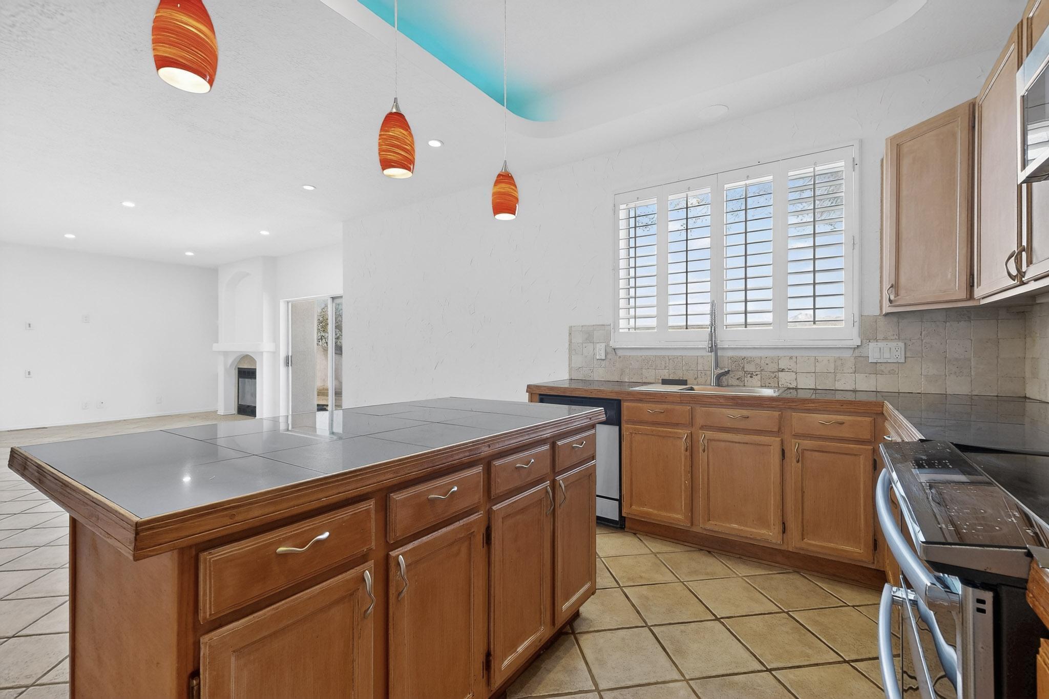 12017 CARIBOU AVENUE NE, ALBUQUERQUE, NM 87111  Photo 13