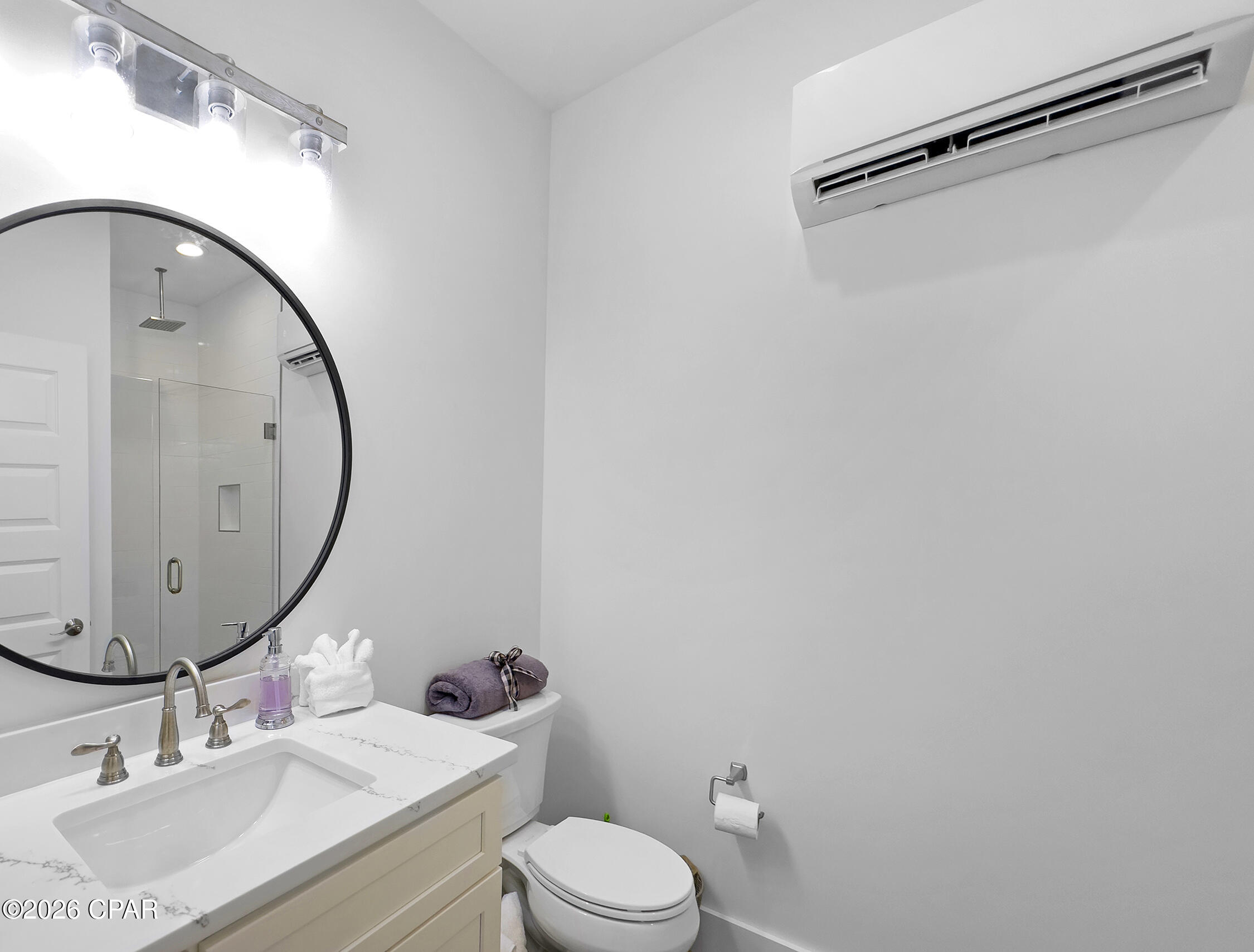 Image 36 For 107 41st Street D